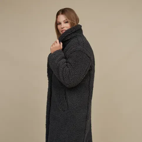 Abrigos largos en tejido peluche UGG Gertrude Long Teddy coat - Image 11