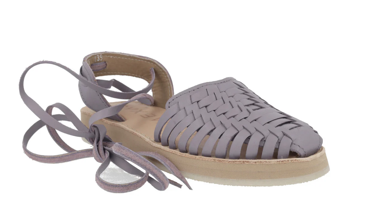 Alpargatas trenzadas de piel con cintas Jacaranda violeta - Image 3