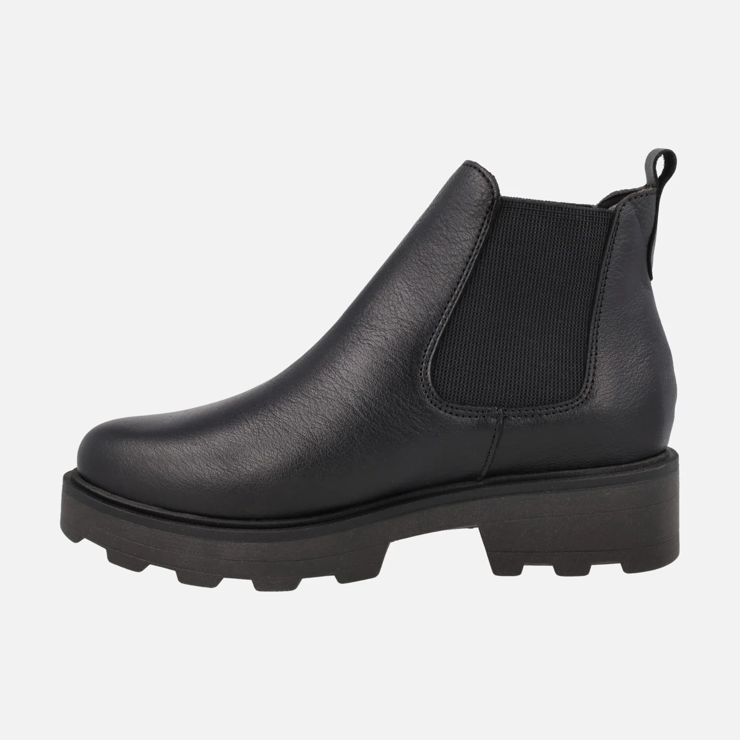 Botines Chelsea con piso track en piel negra - Image 4