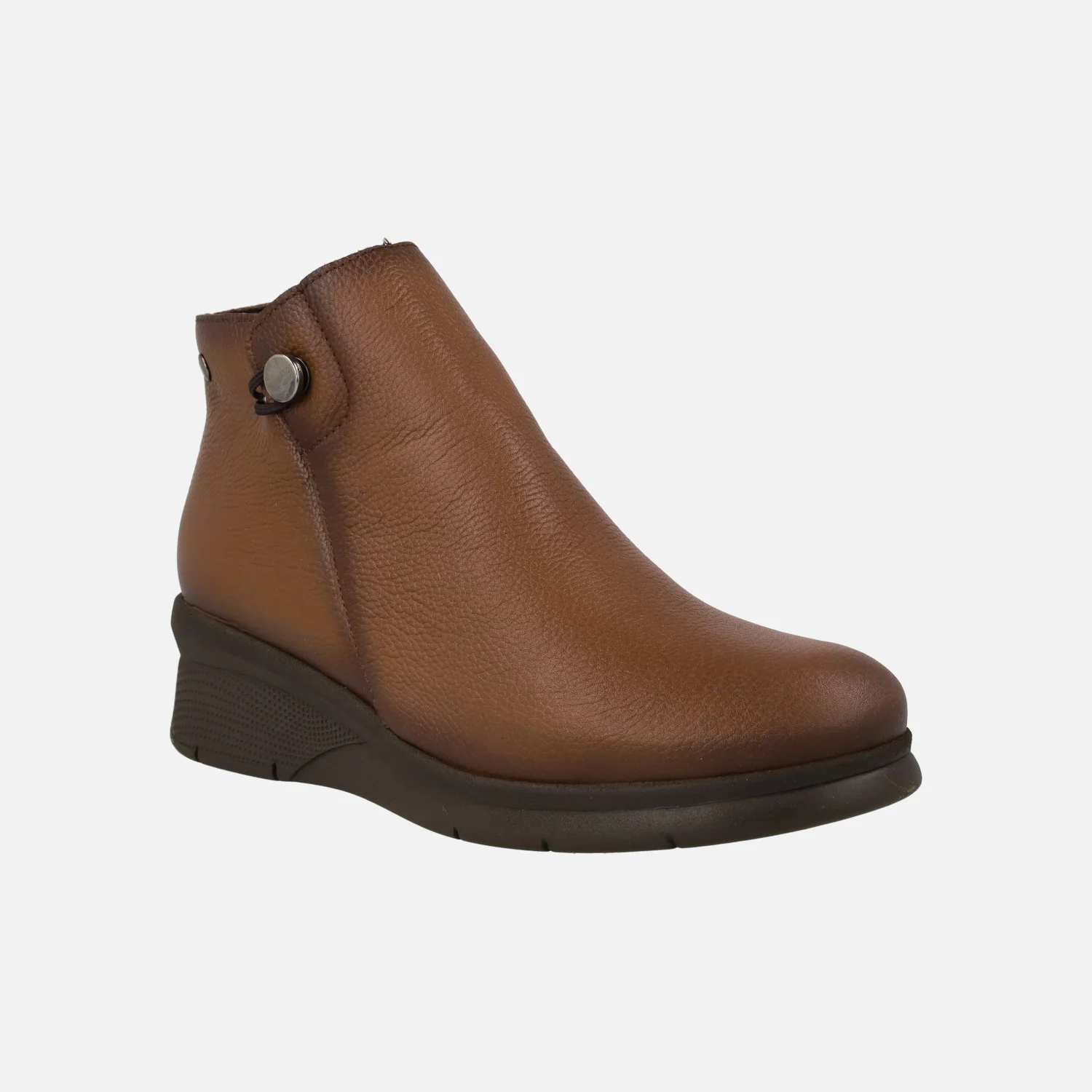 Botines de cuña en piel cuero de Kaola con adorno de botón metálico - Image 2