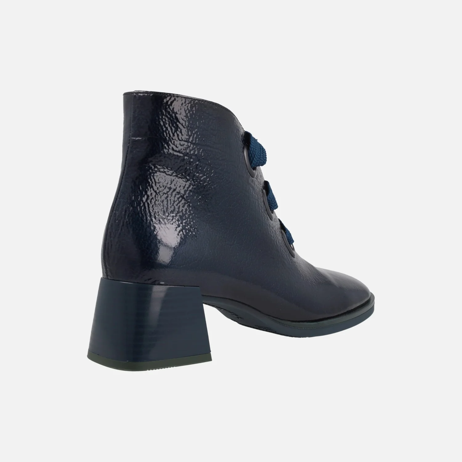 Botines de tacón en charol con cordones Hispanitas Milan - Image 4