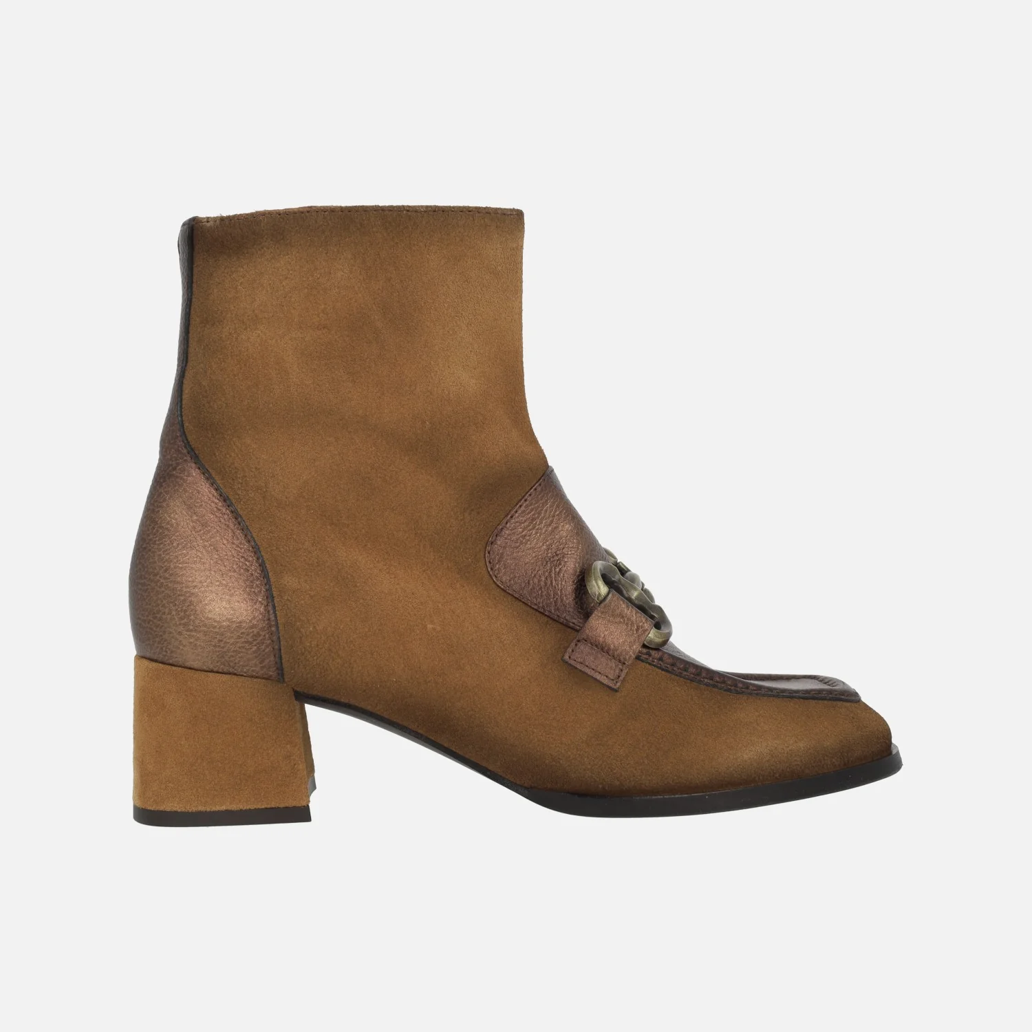 Botines de tacón en combinado marrón con adorno metálico