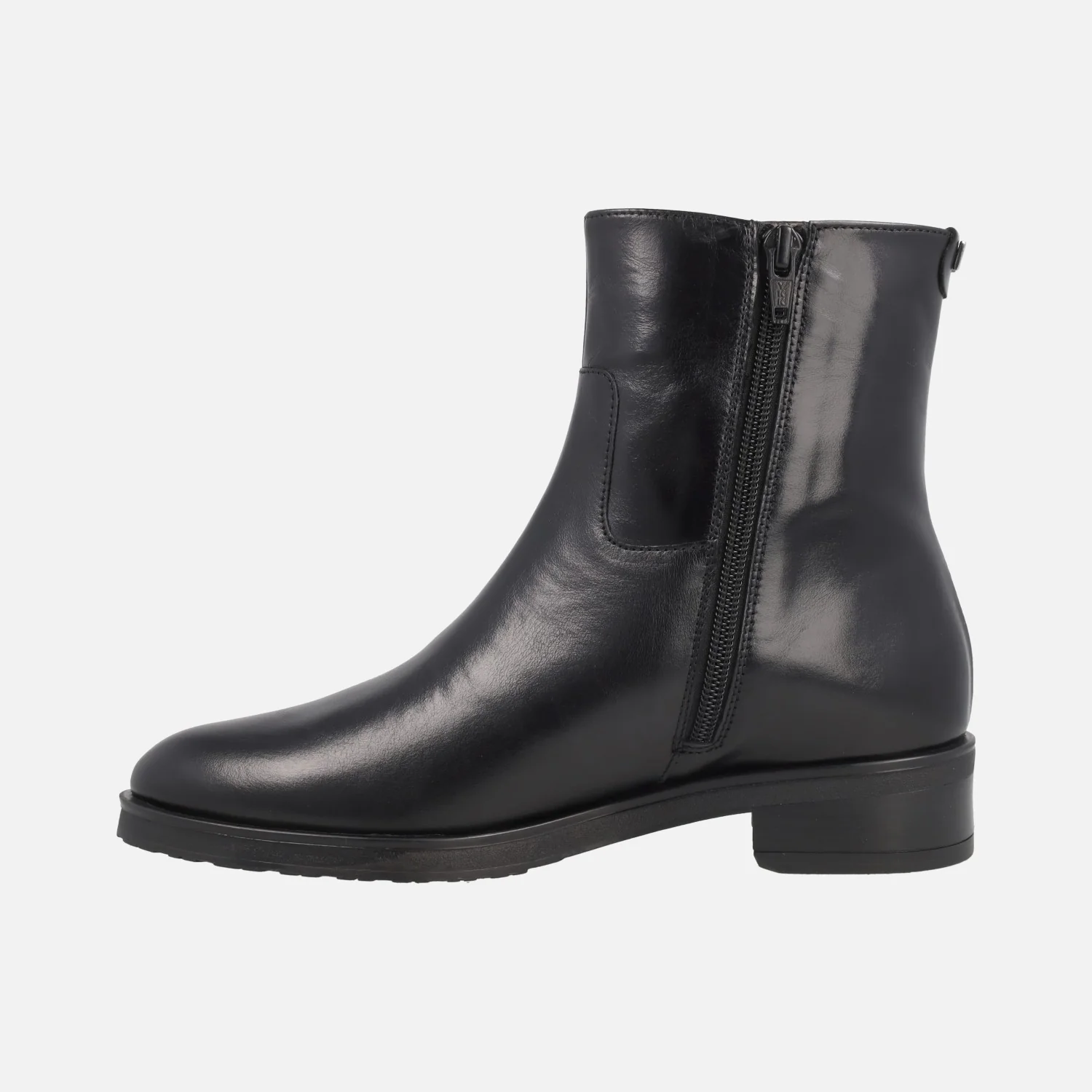 Botines negros de piel con tacón bajo C-54102 - Image 4