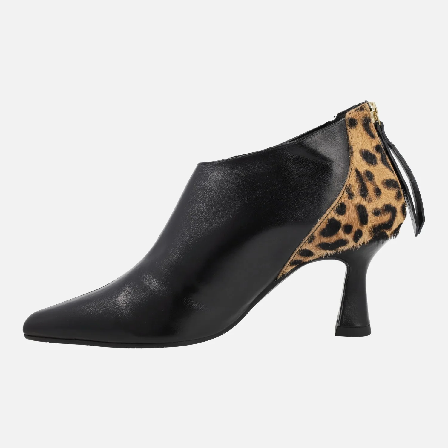 Botines negros de piel con talonera en print leopardo Genial-ino - Image 3