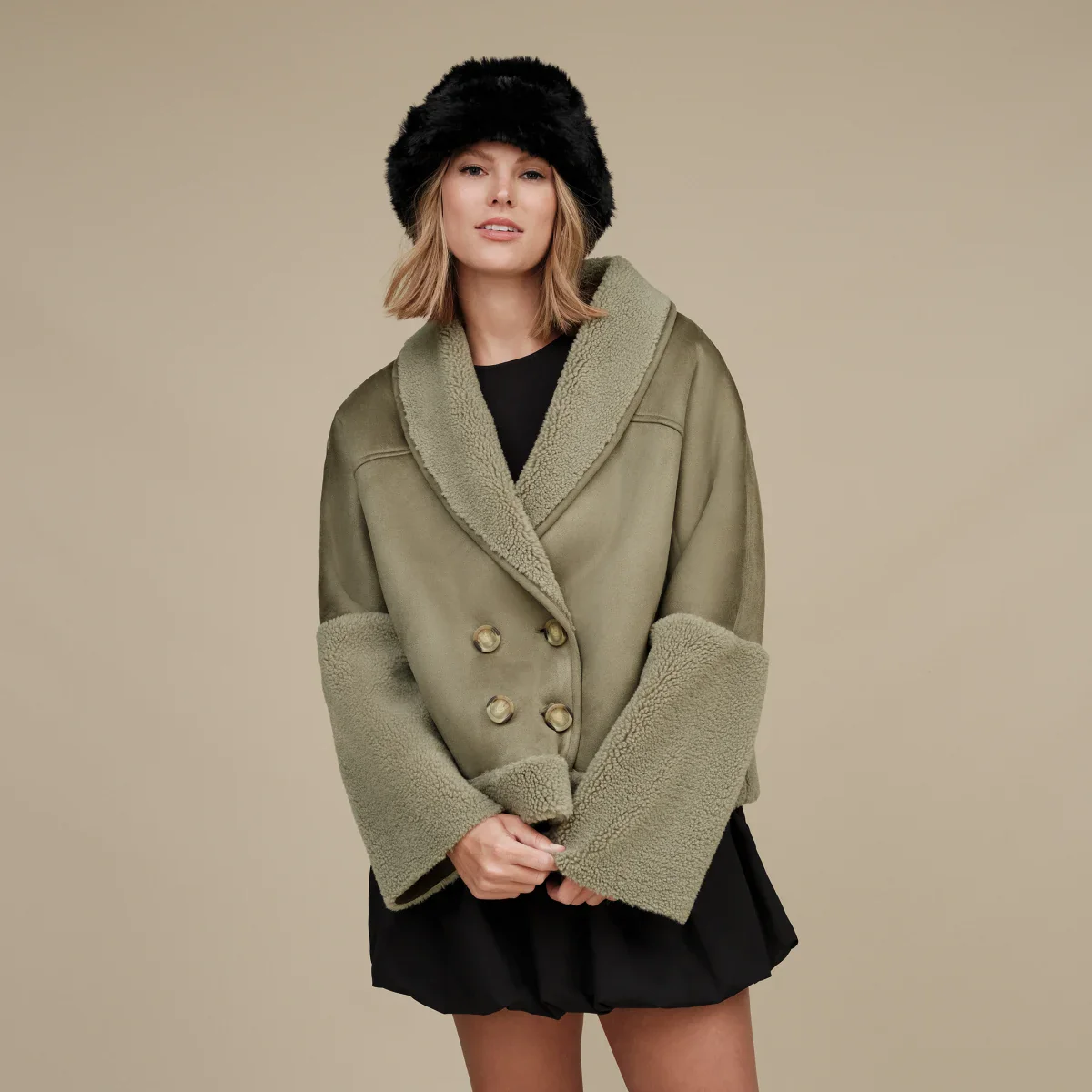 Chaquetas UGG Mindy Luxefluff Jacket - Image 3