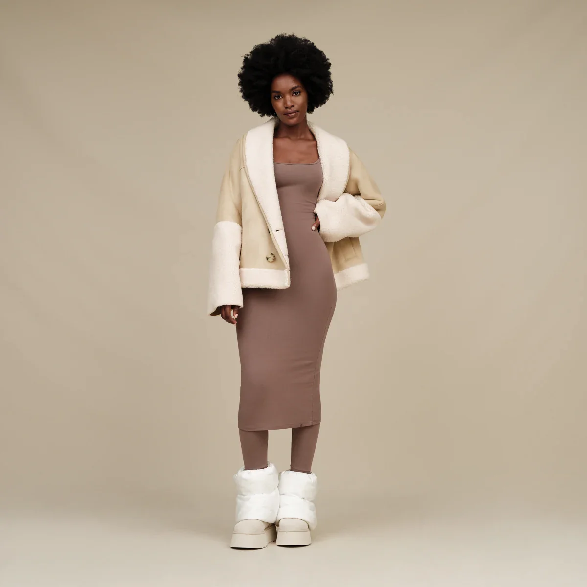 Chaquetas UGG Mindy Luxefluff Jacket - Image 8