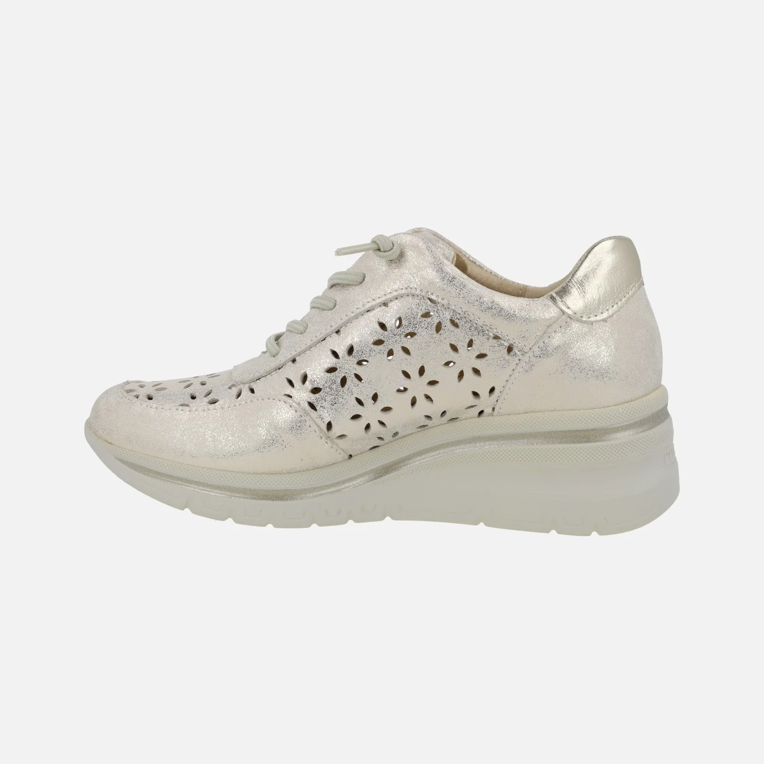 Deportivas troqueladas en metalizado oro con cordones elásticos - Image 3
