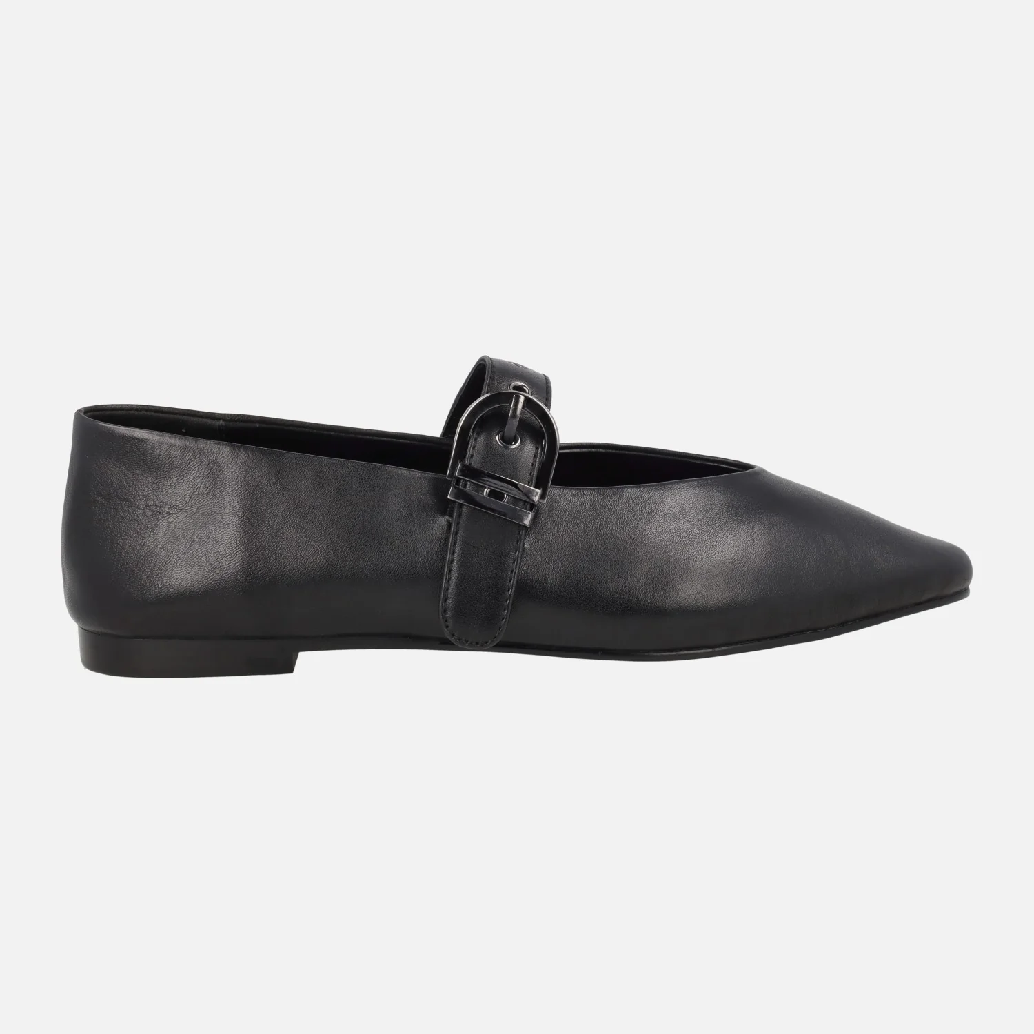 Merceditas negras de piel con pulsera y hebilla