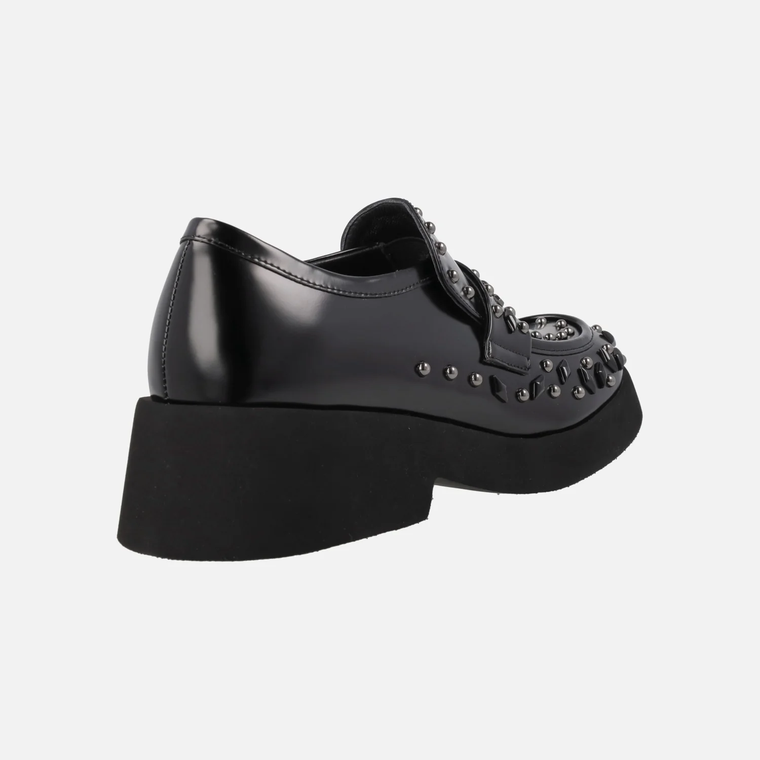 Mocasines Brad con detalle de remaches y suela volumen - Image 4