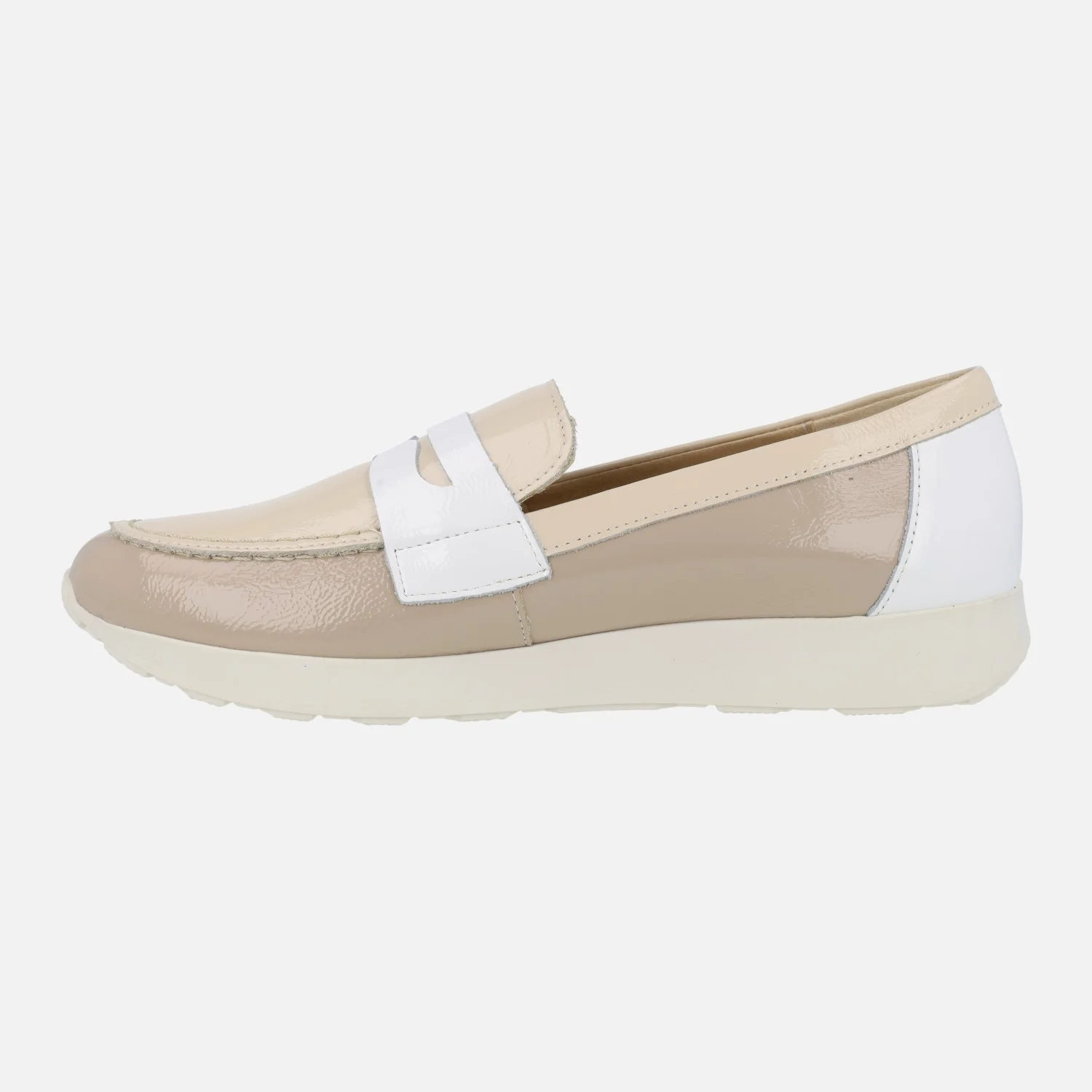 Mocasines combinados en piel charol con adorno de antifaz - Image 4