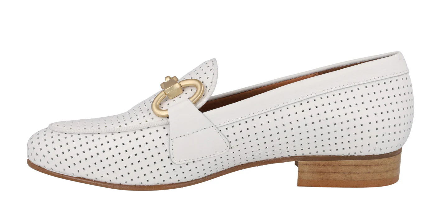 Mocasines con picados y adorno metálico Vileya - Image 3