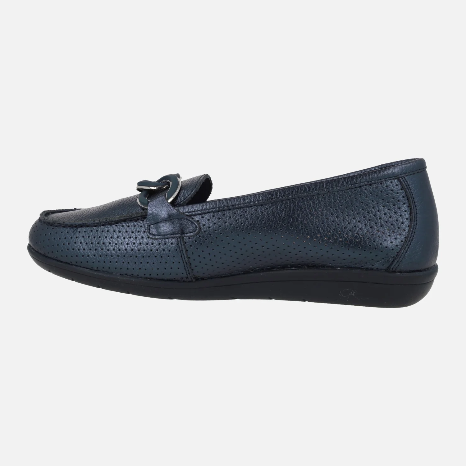 Mocasines confort de piel con picados y adorno de eslabones - Image 3