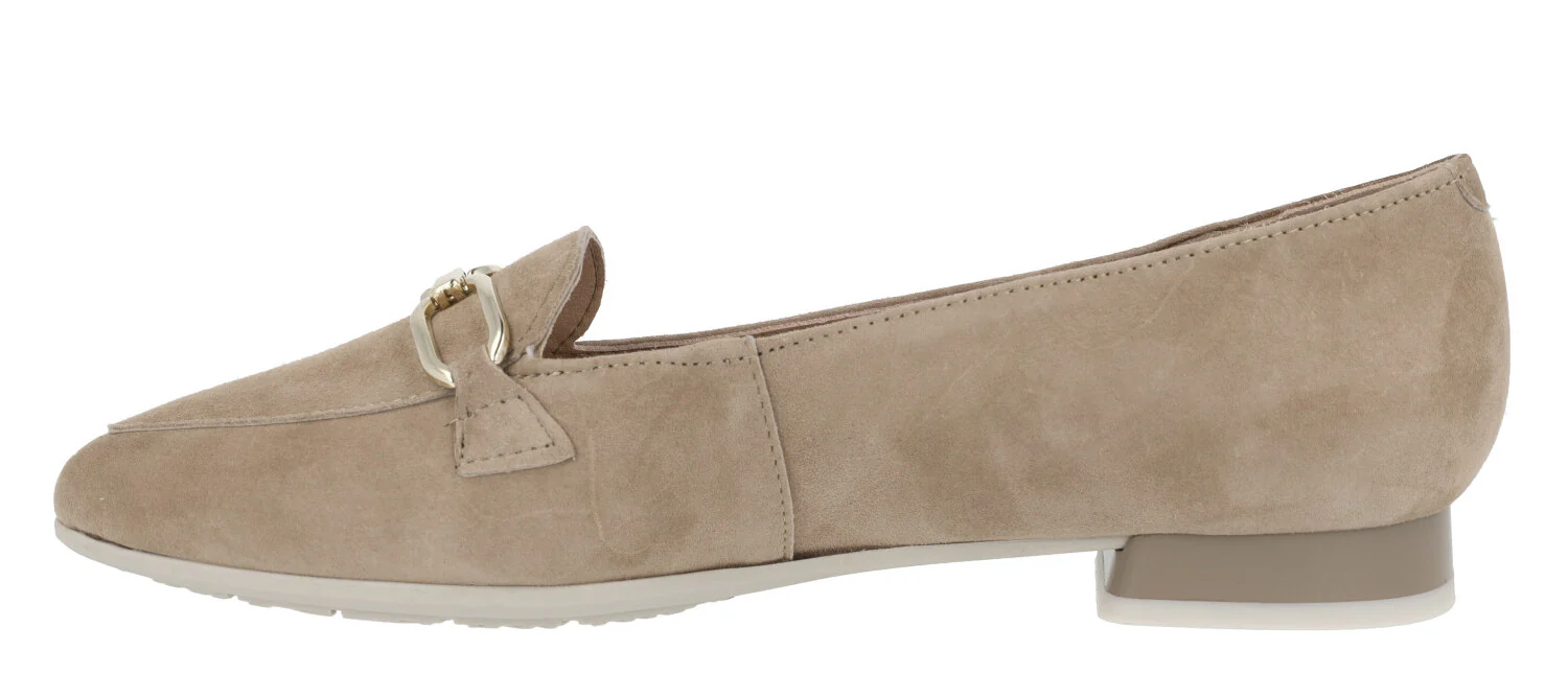 Mocasines de ante beige con adorno en la pala - Image 3