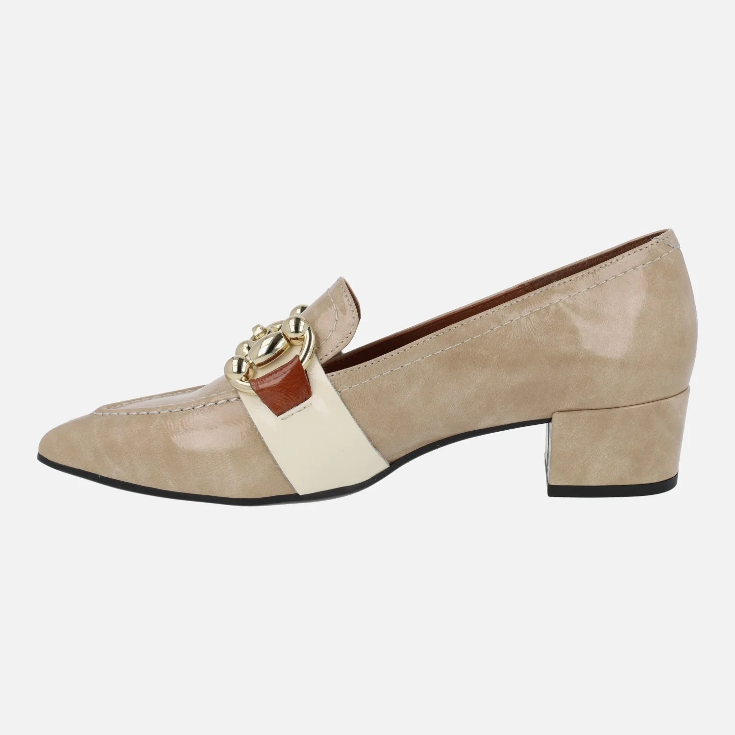 Mocasines de charol con tacón bajo y adorno metálico Allen - Image 3