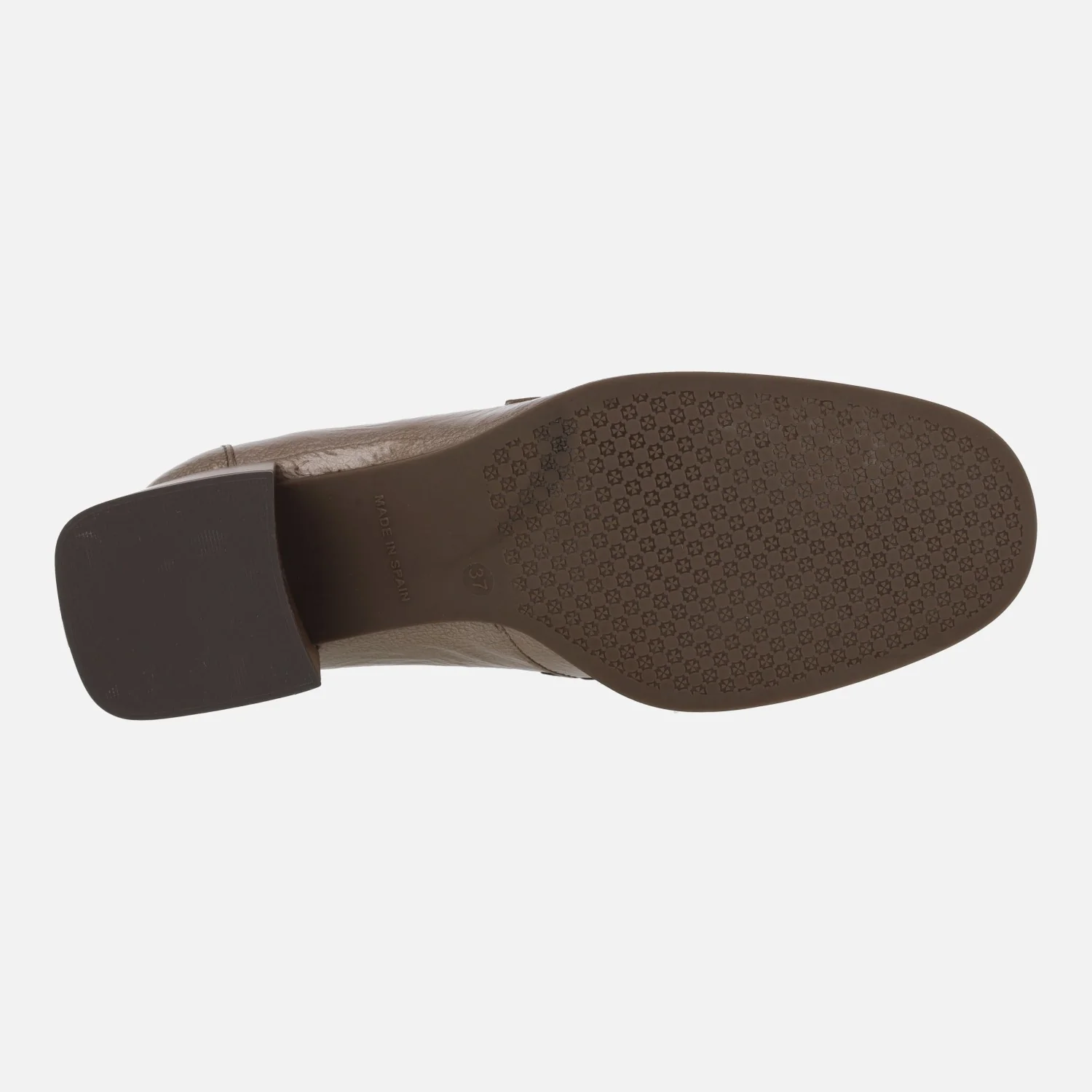 Mocasines de charol para mujer con adorno metálico - Image 10