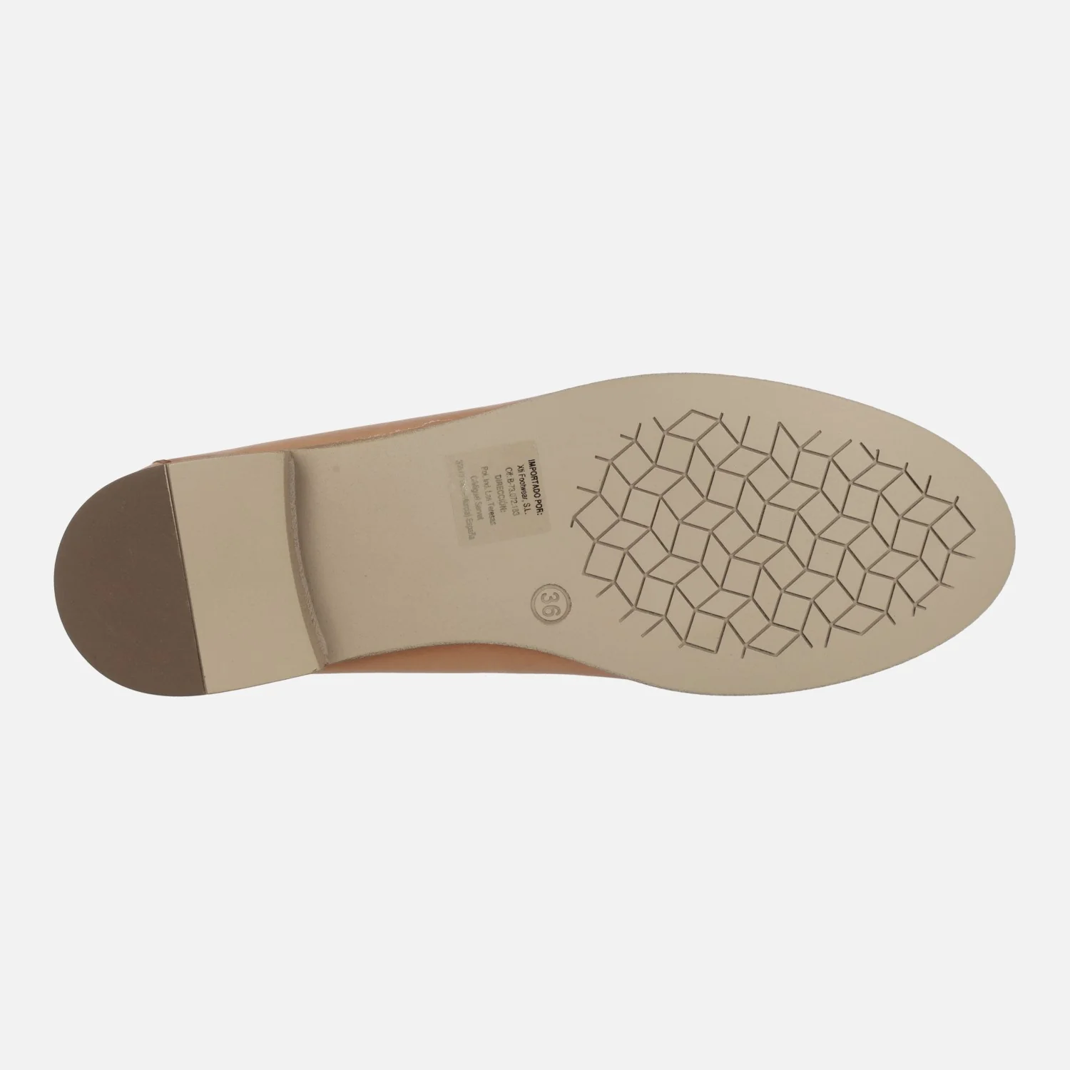Mocasines de piel color camel con adorno de cadena - Image 5