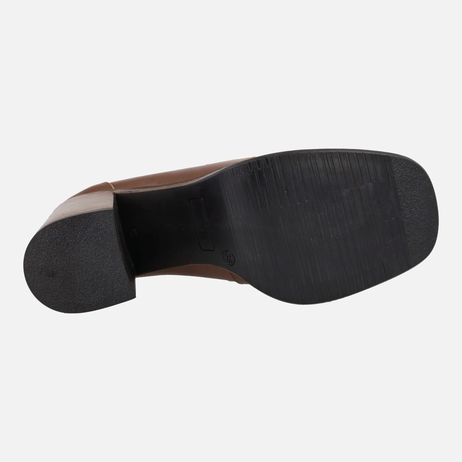 Mocasines de tacón en piel cuero con adorno metálico - Image 5