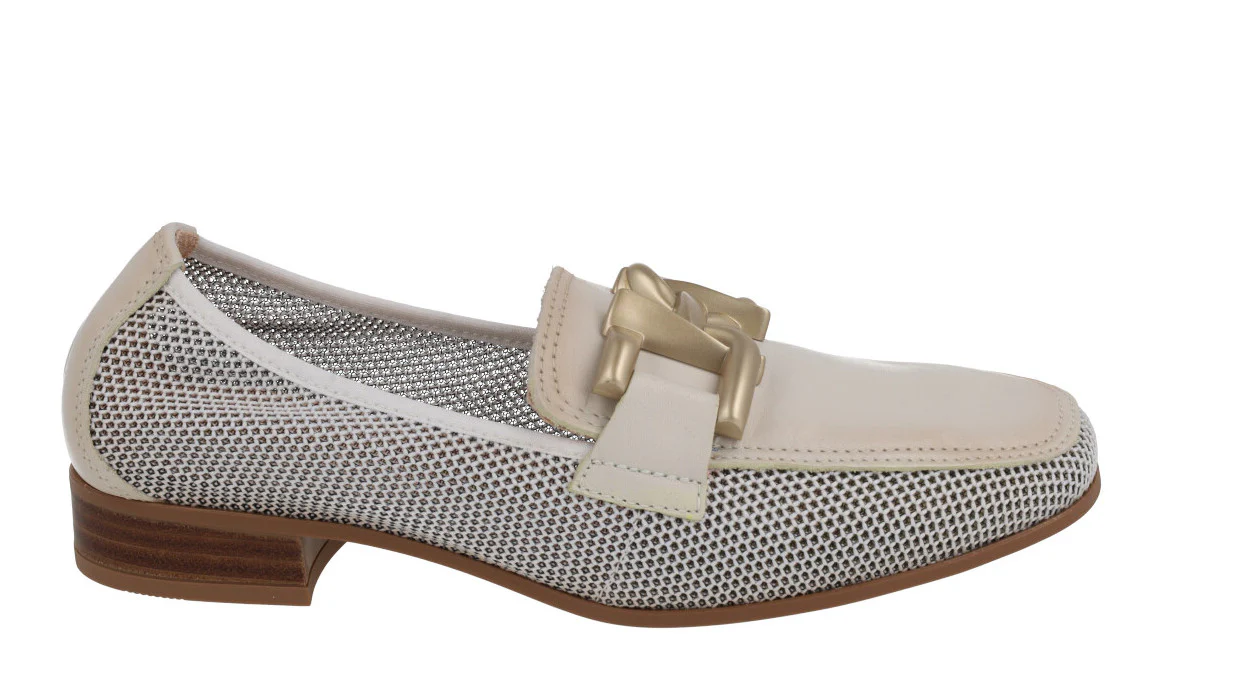 Mocasines multimaterial con adorno para mujer - Image 11