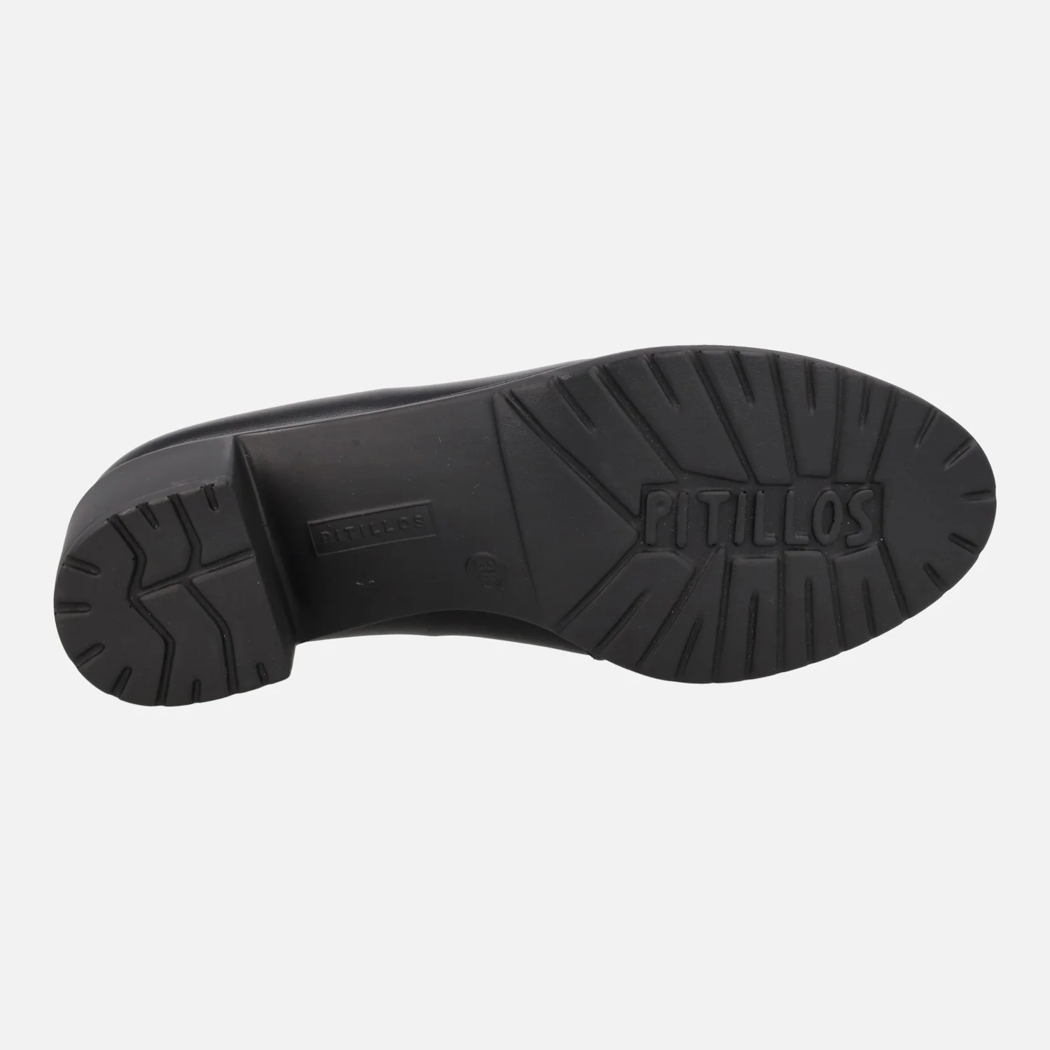 Mocasines negros de tacón con pala de coco y antifaz de charol - Image 5