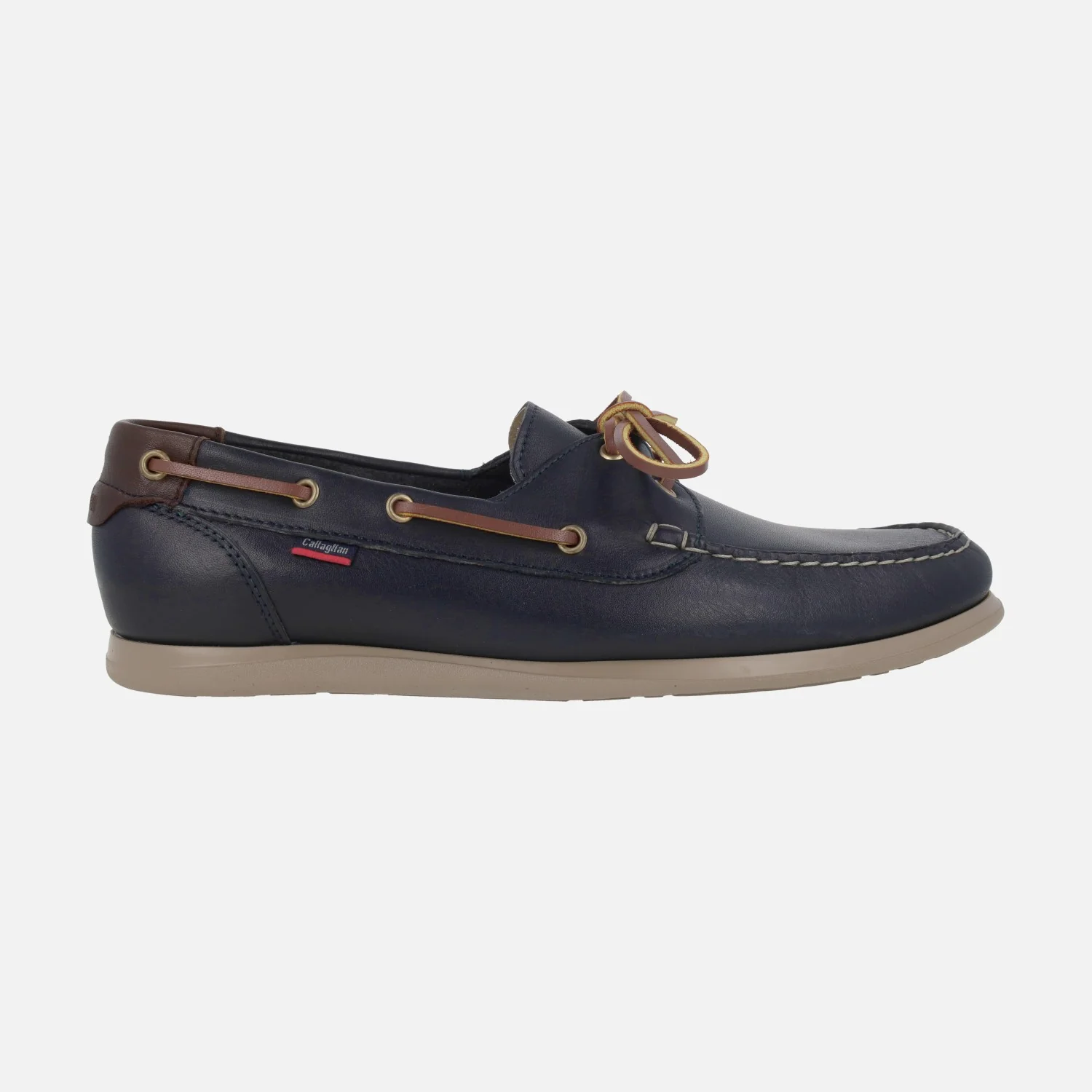 Náuticos de piel para hombre con suela Extralight Newport