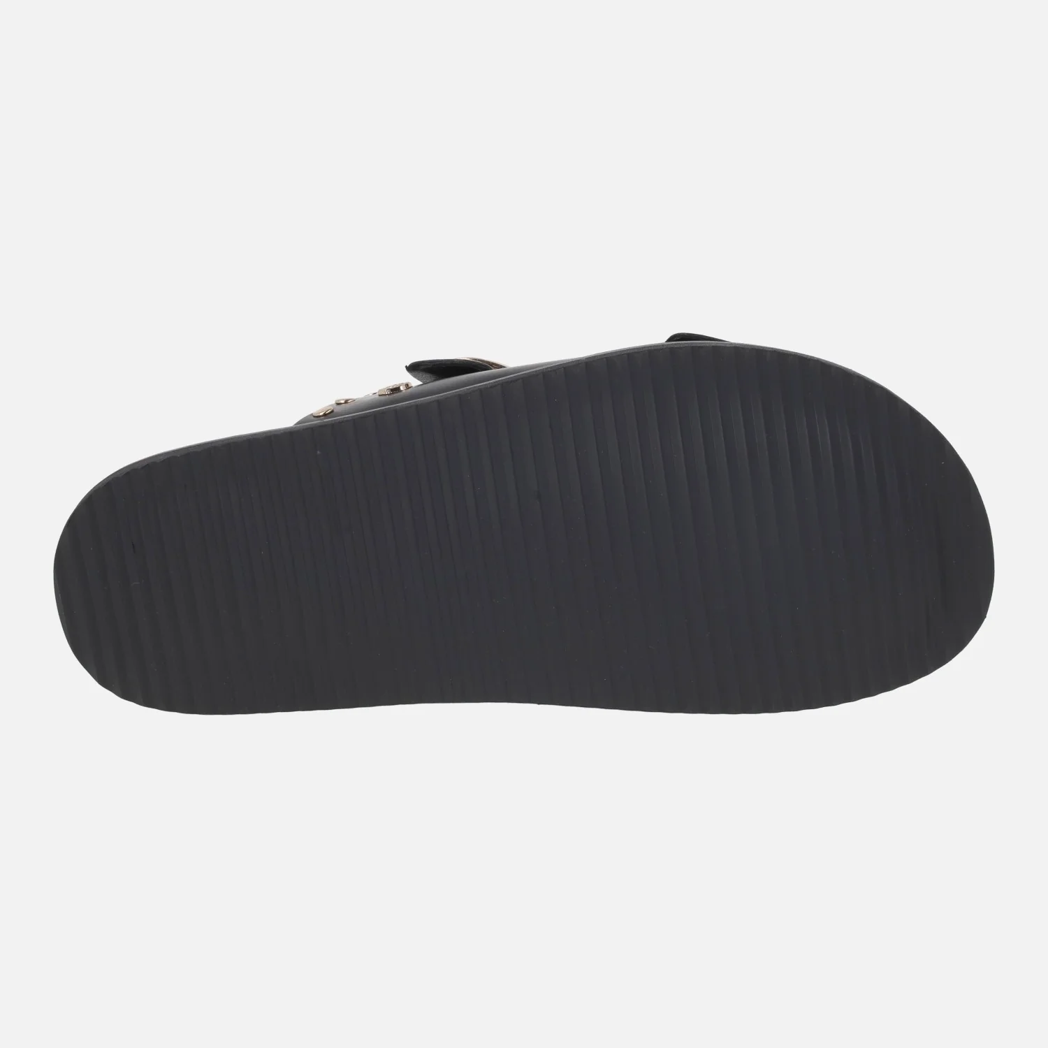 Sandalias de piel con hebillas y tachas doradas - Image 11