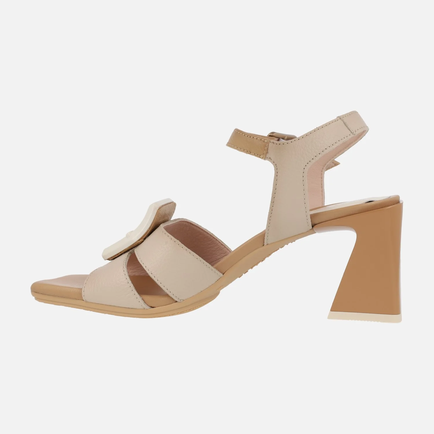 Sandalias combinadas de piel con adorno de hebilla - Image 8
