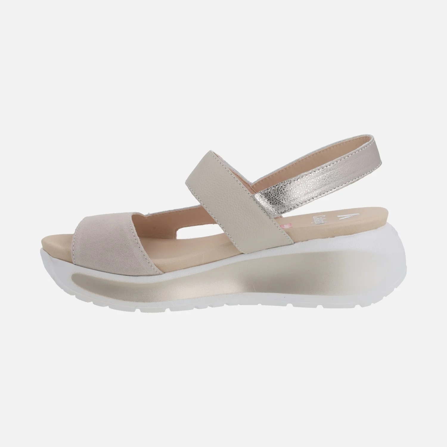 Sandalias confort Berta en combinado beige y oro - Image 3