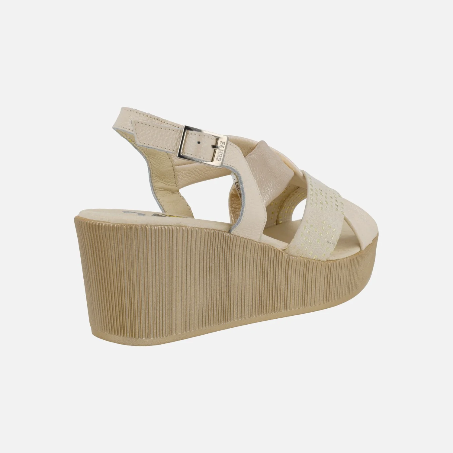 Sandalias confort de cuña alta con tiras anchas y detalles metalizados - Image 4