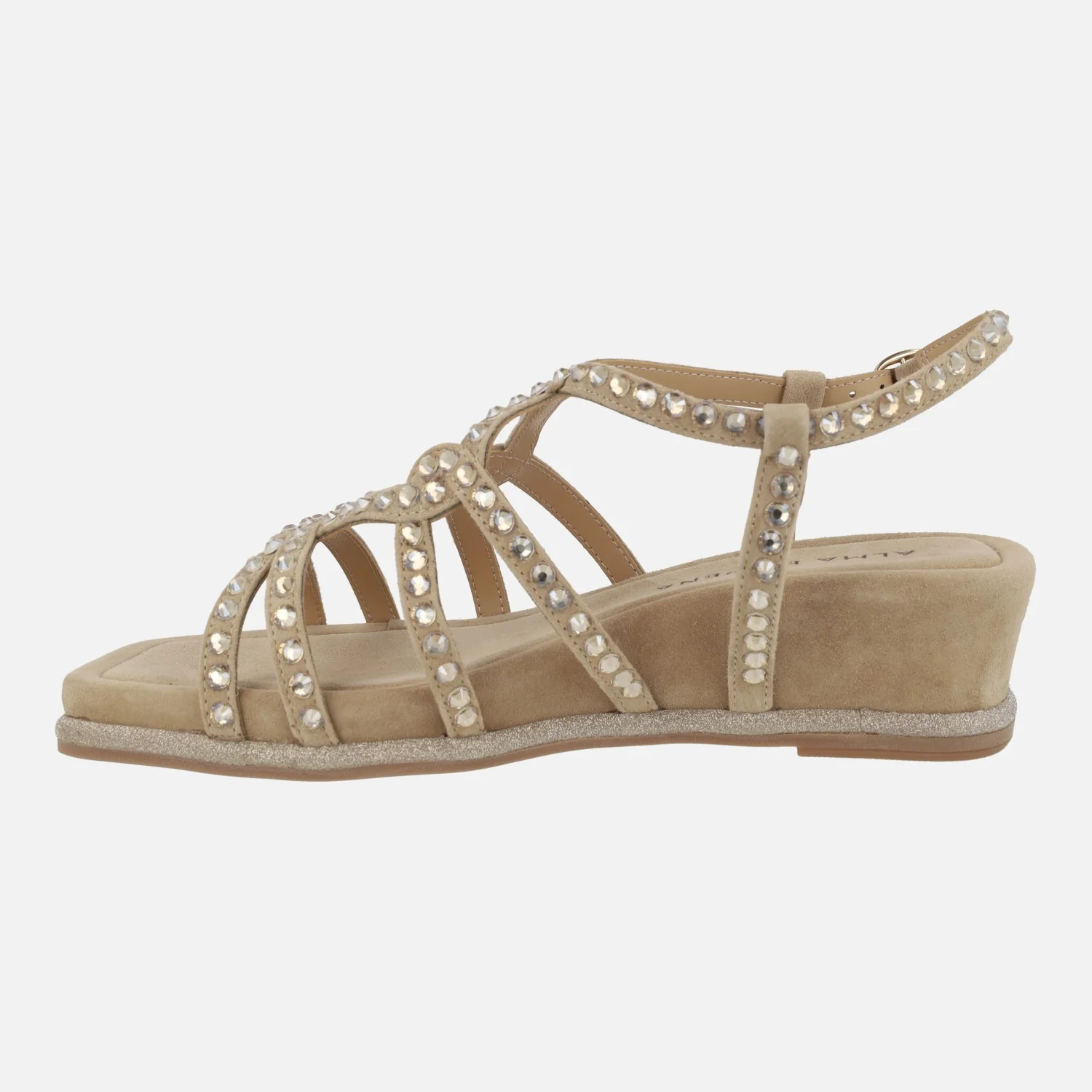 Sandalias de ante beige con cobertura de strass - Image 3