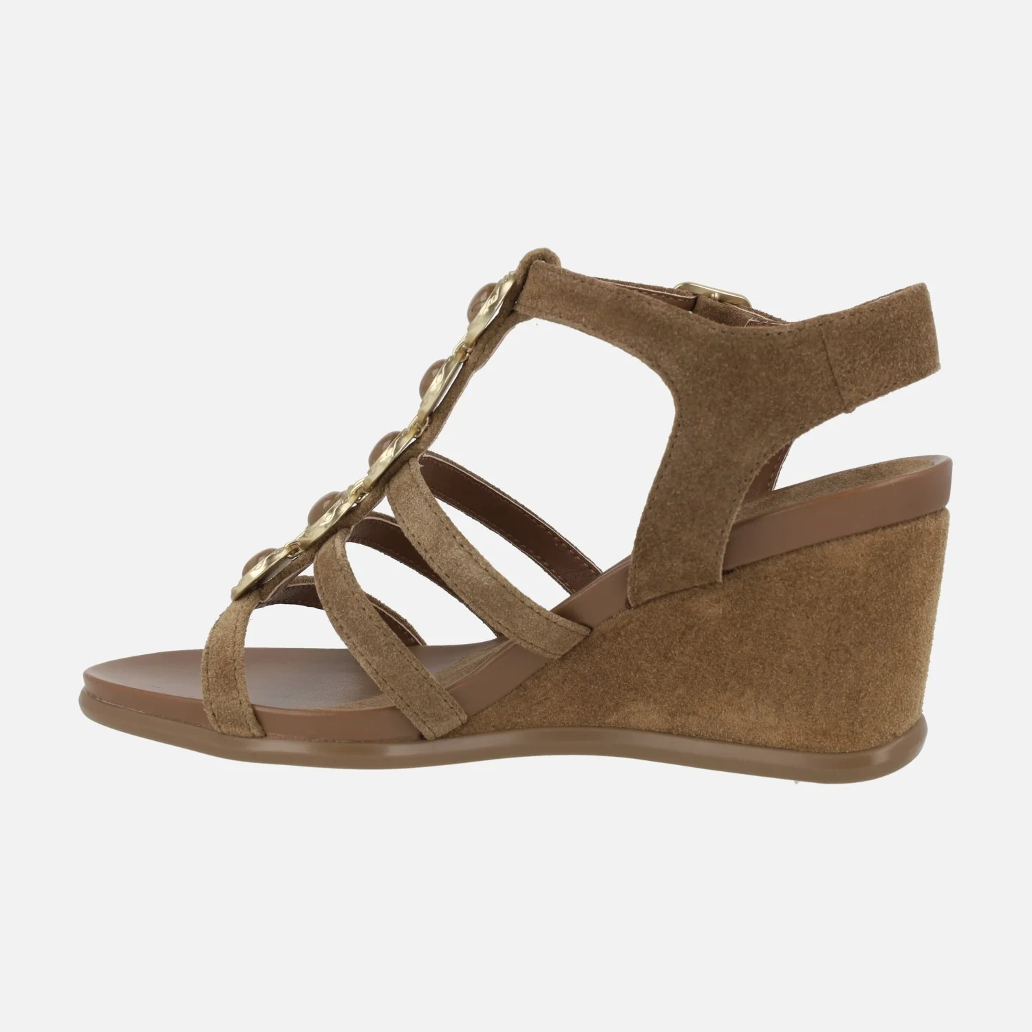 Sandalias de cuña en serraje cuero con detalle de adornos dorados Yara - Image 3
