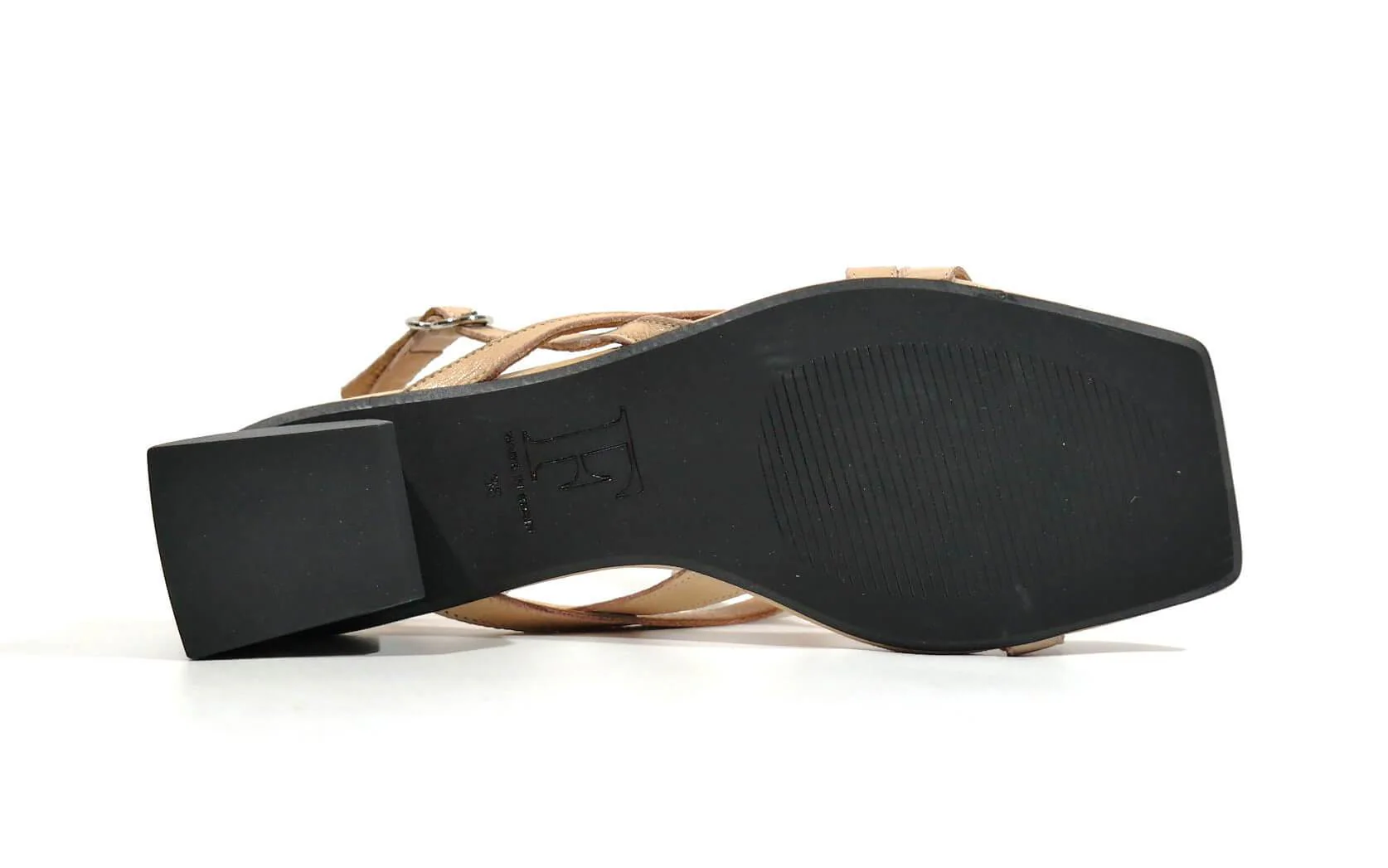 Sandalias de dedo con tacón de madera - Image 12