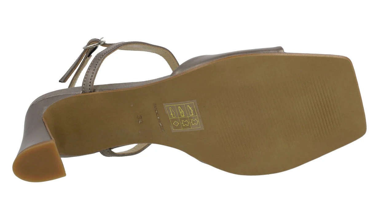Sandalias de piel Alexia con pulsera al tobillo - Image 10