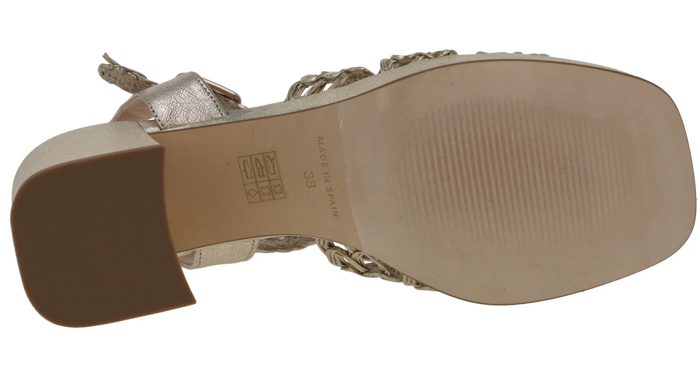Sandalias de piel en colores metalizados con pala trenzada - Image 5