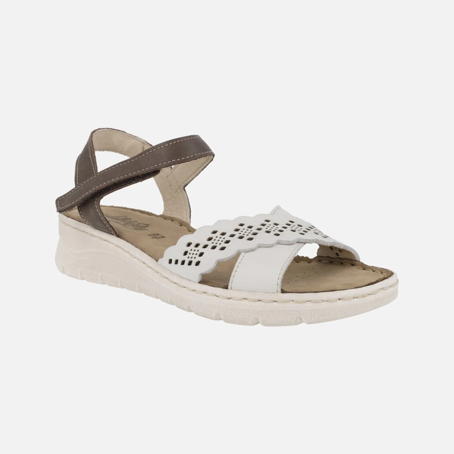 Sandalias de piel en combinado blanco y marrón con detalles troquelados - Image 2