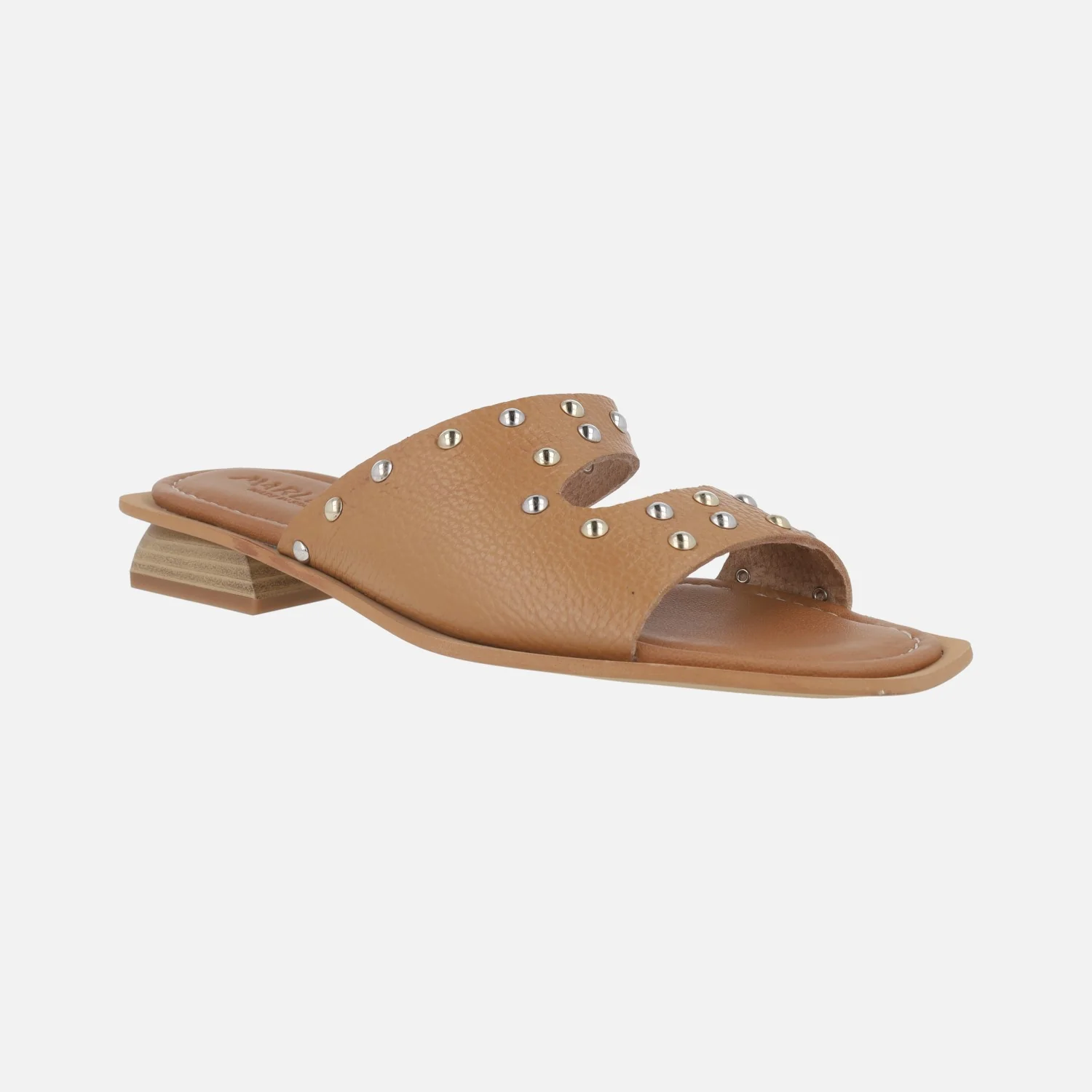 Sandalias de piel grabada con tachas metálicas - Image 2