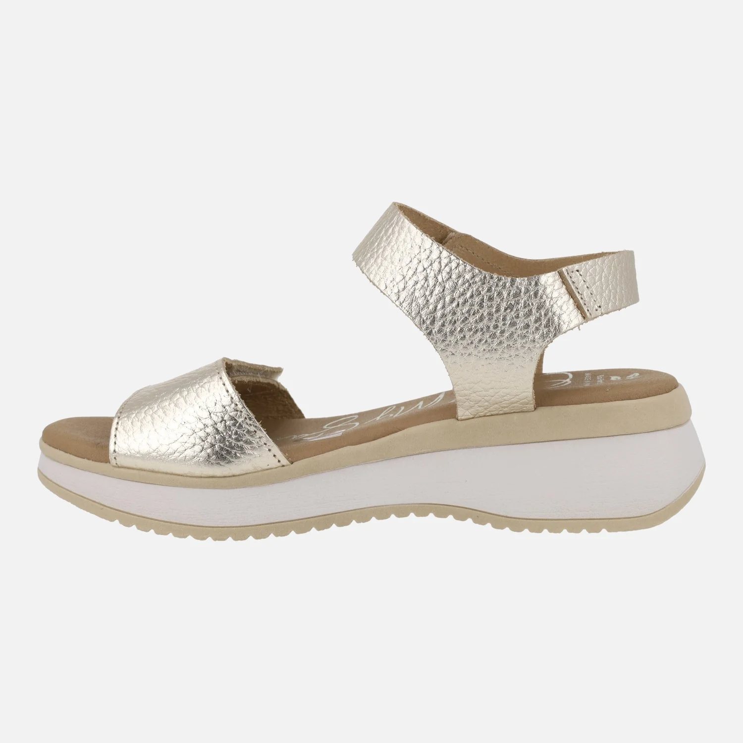 Sandalias de piel metalizada oro con cierre de velcros - Image 3