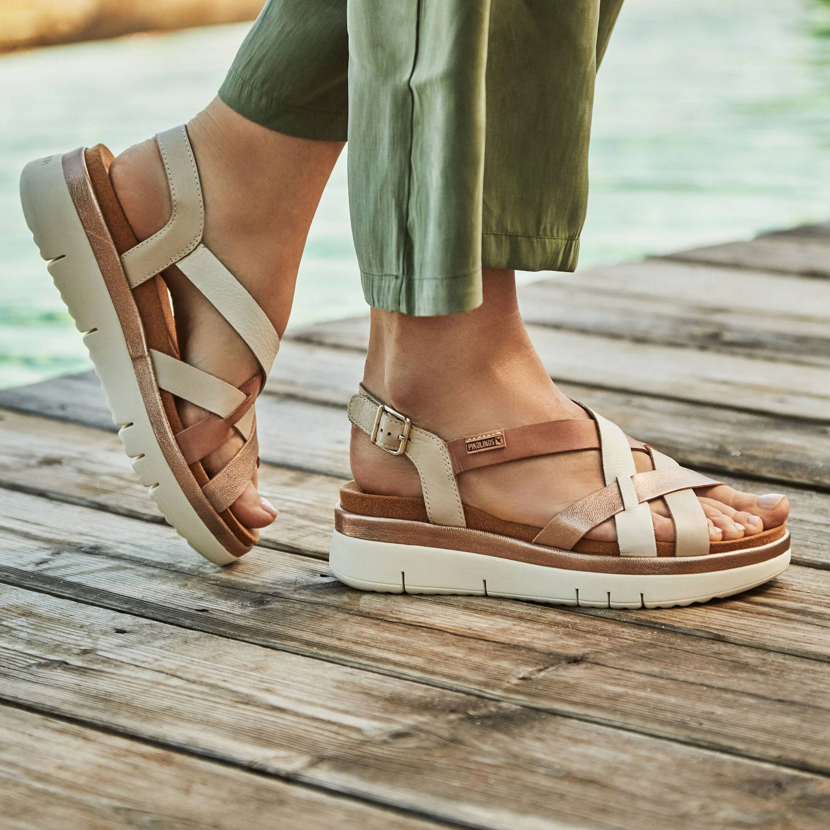 Sandalias de piel Palma con tiras combinadas y cierre de hebilla - Image 2