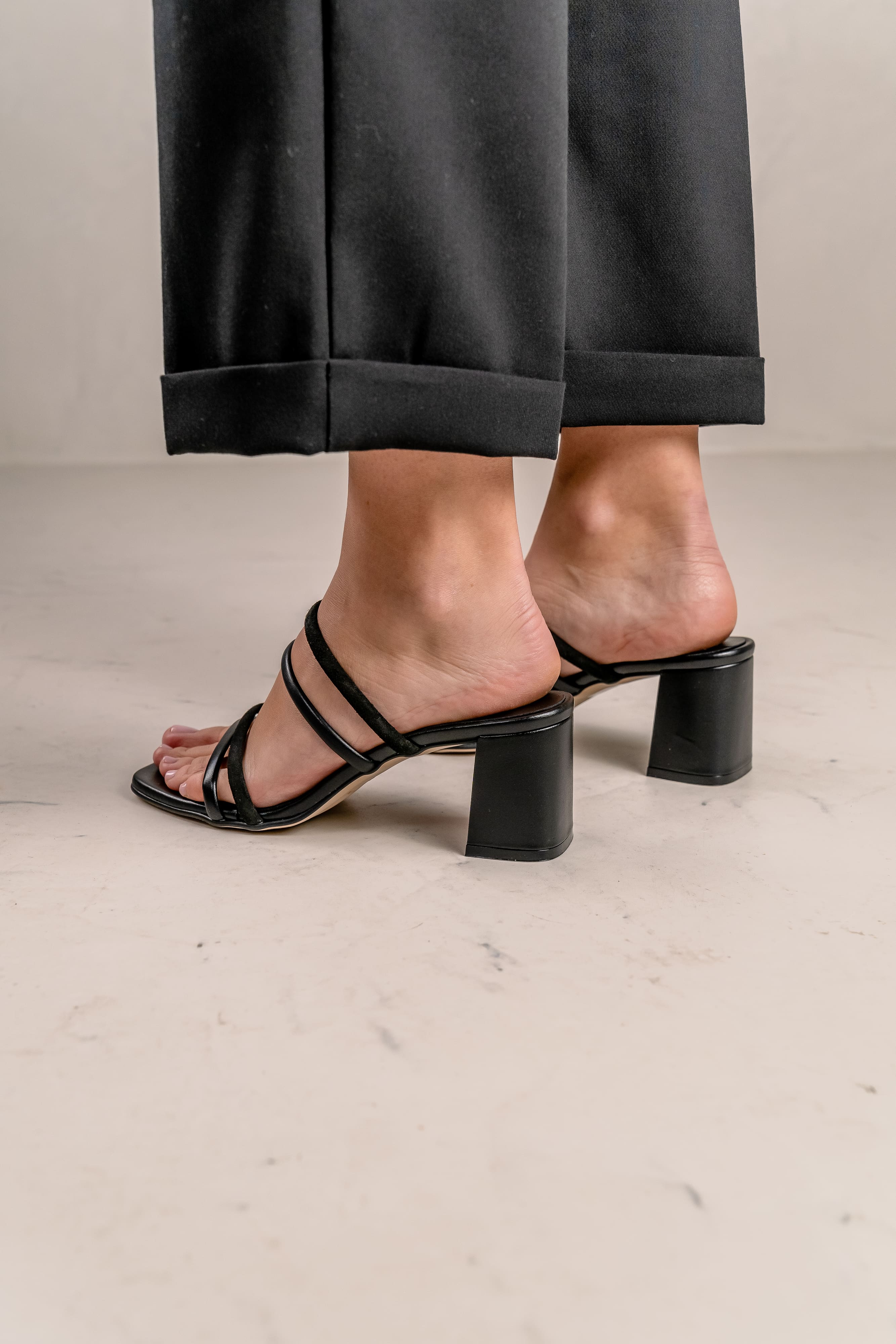 Sandalias Nolita de tiras combinadas y tacón ancho para mujer - Image 3