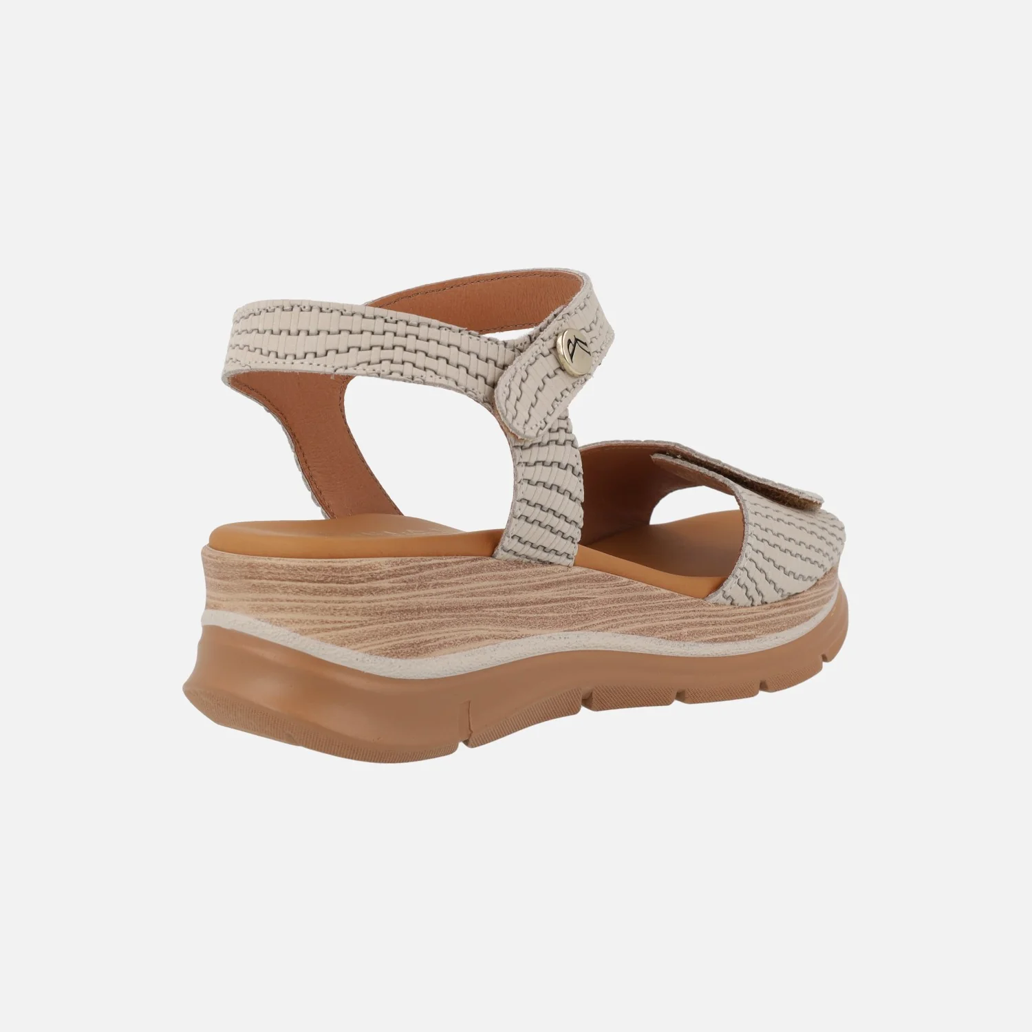 Sandalias en nobuck grabado con cierre de velcros - Image 9