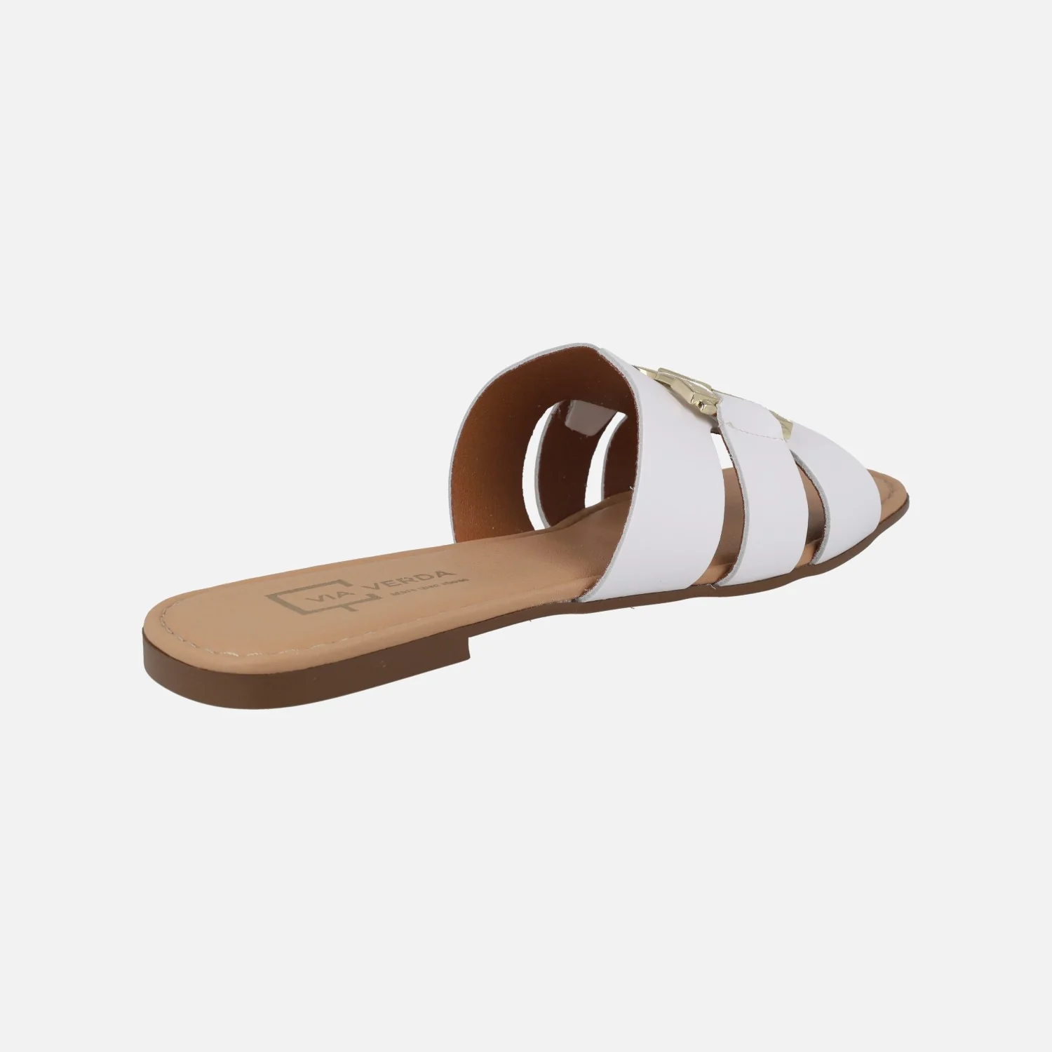 Sandalias planas de piel con adorno dorado - Image 10