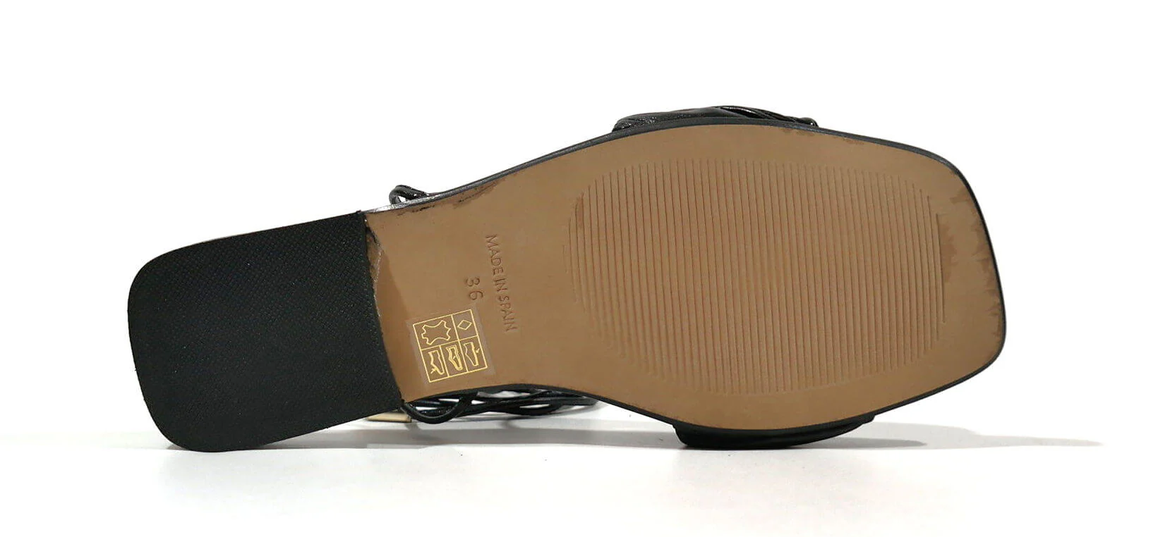 Sandalias planas con pala fruncida y cintas para mujer - Image 9