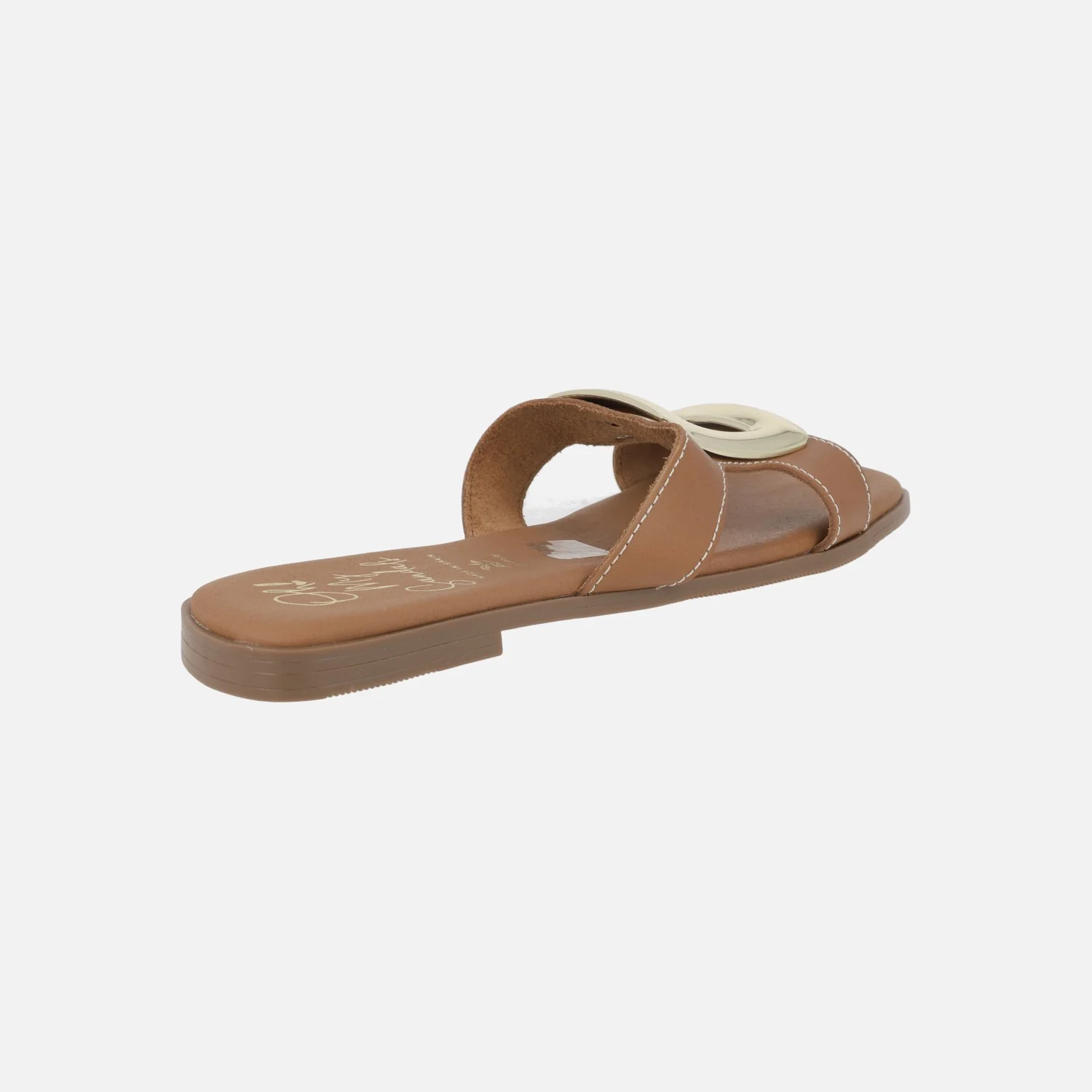 Sandalias planas de piel con adorno metálico - Image 10