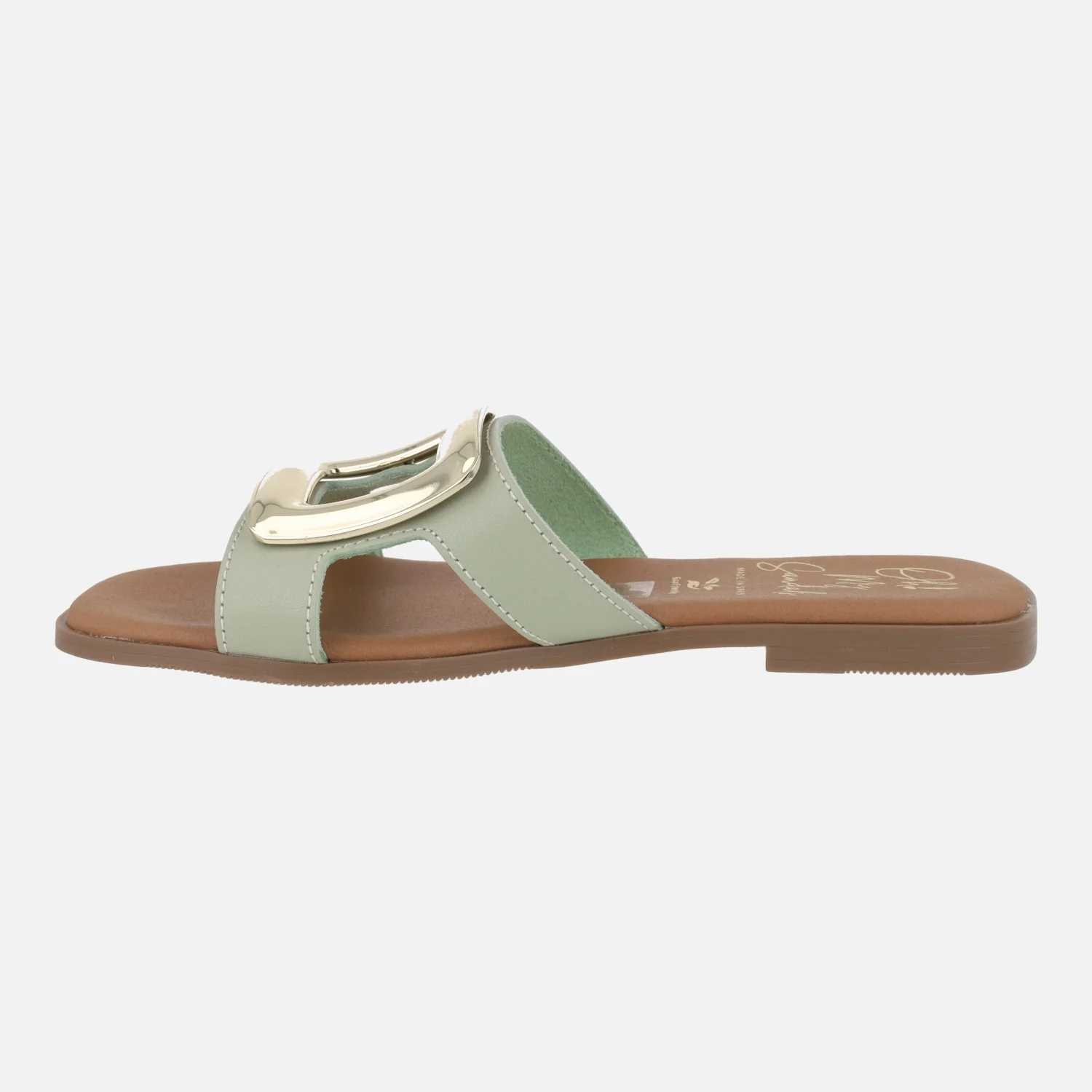 Sandalias planas de piel con adorno metálico - Image 21