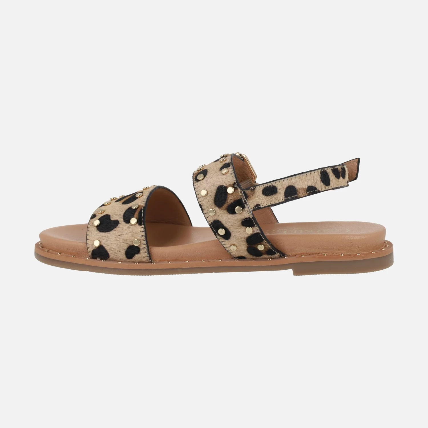 Sandalias planas de piel con tachas y hebillas - Image 9