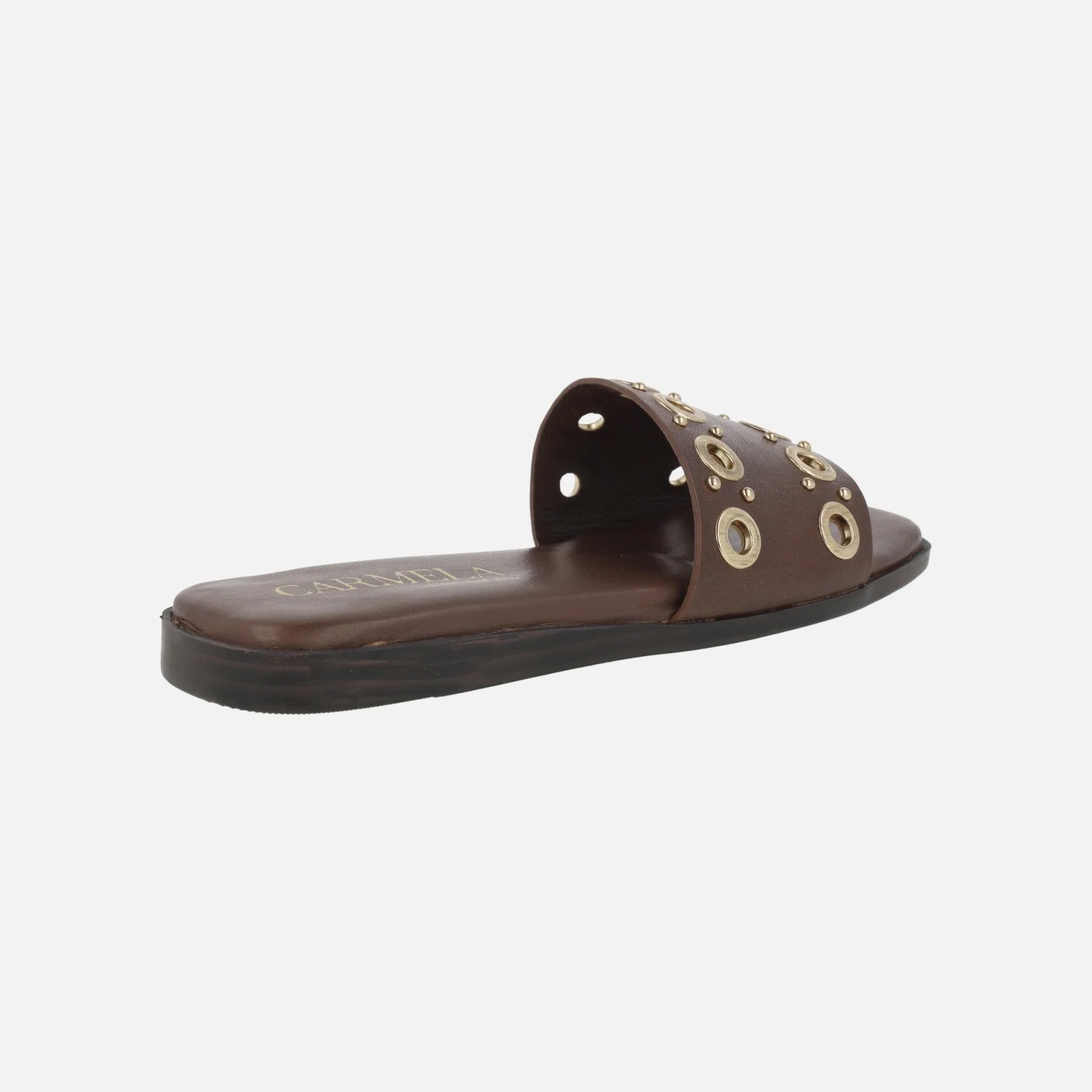 Sandalias planas estilo palas en piel con remaches metálicos - Image 4