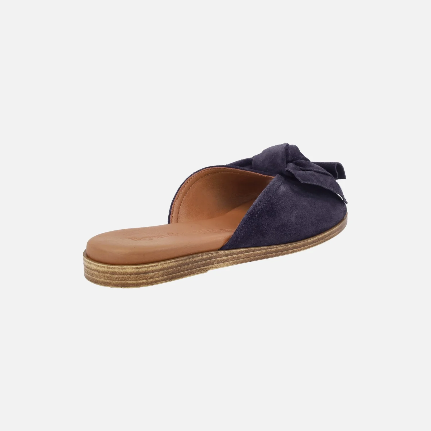 Sandalias planas estilo palas en serraje con lazo - Image 10