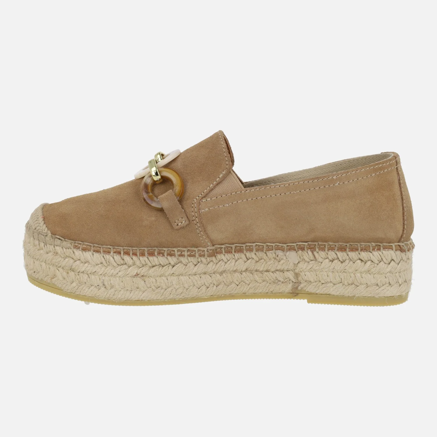 Zapatillas de esparto en serraje camel con adorno en la pala - Image 3