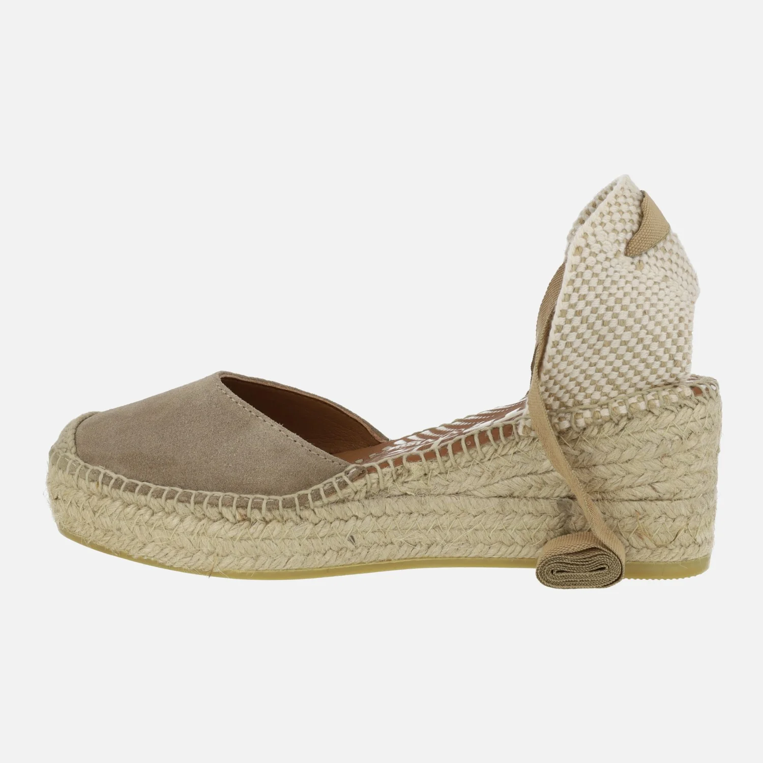 Zapatillas de esparto en serraje taupe con cintas para atar - Image 3
