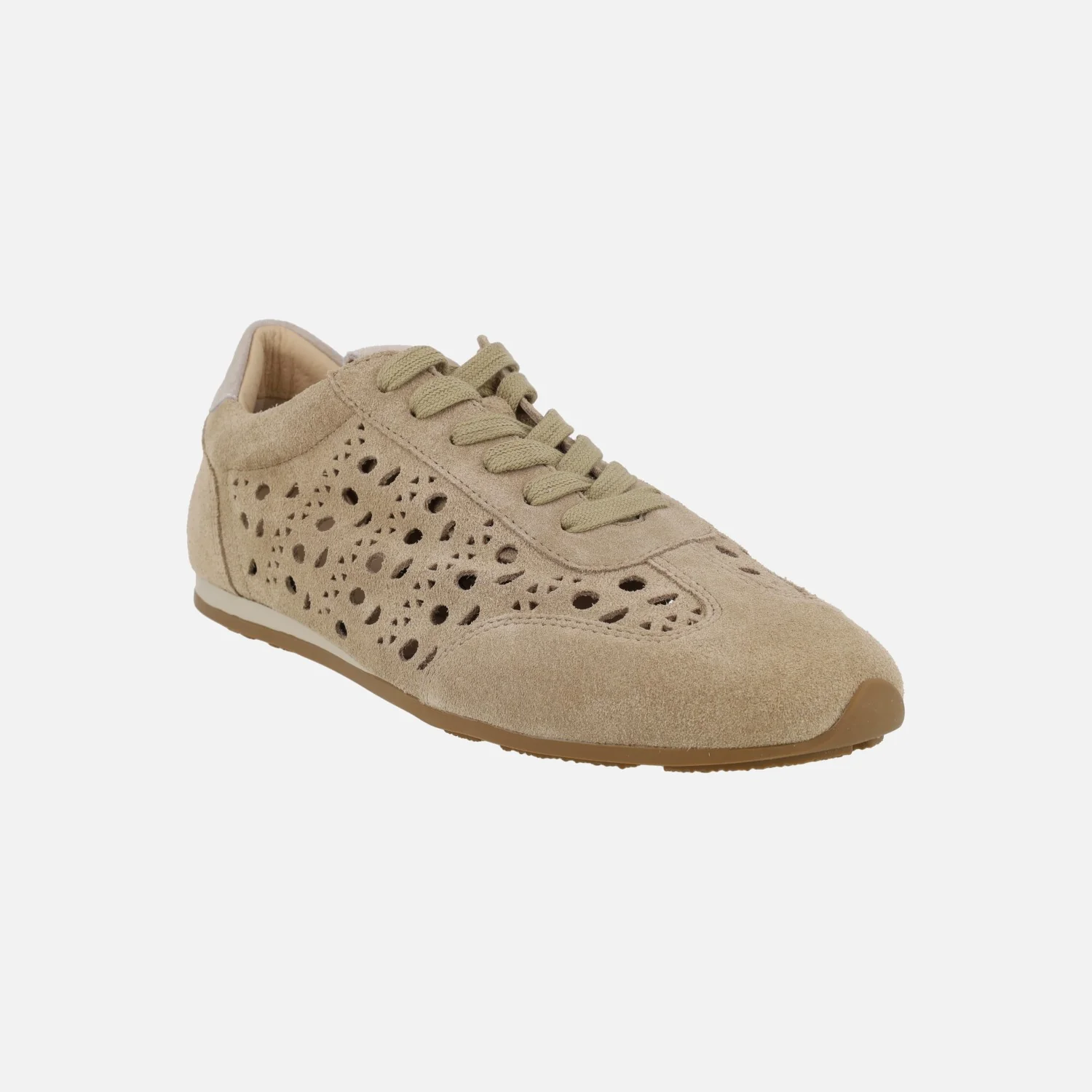 Zapatillas deportivas bajas en serraje beige con calados - Image 2