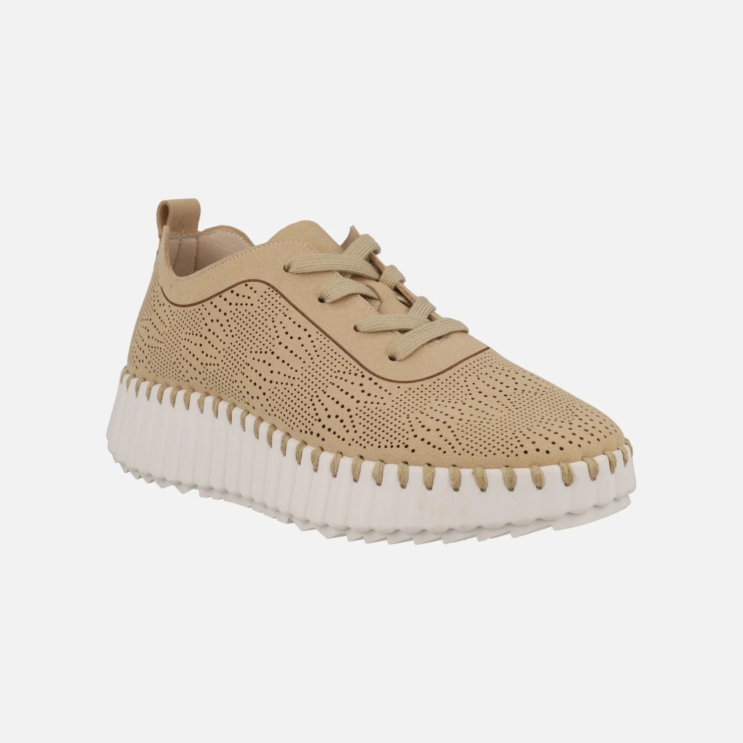 Zapatillas deportivas con detalle de picados y cierre de cordones - Image 2